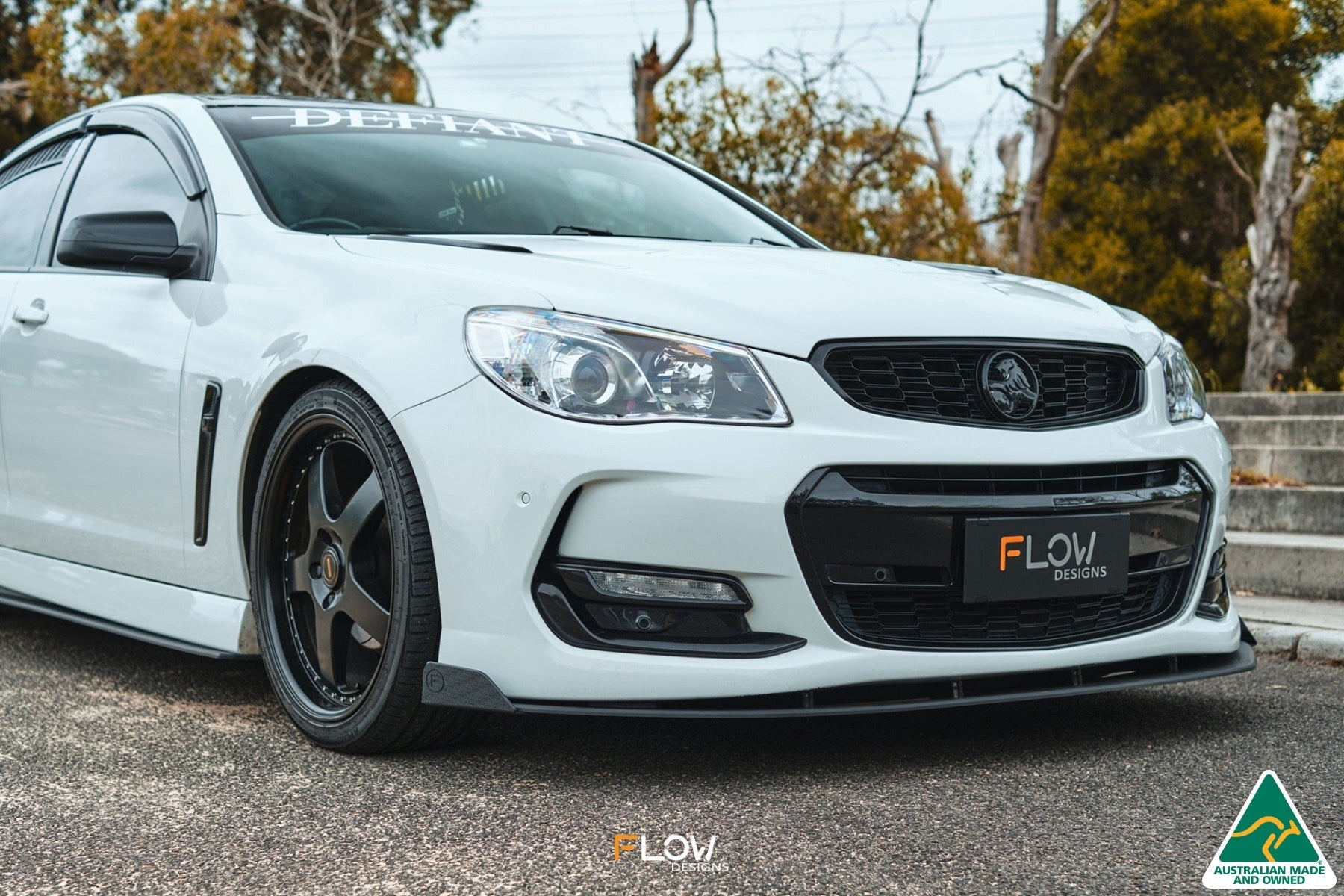 VF Commodore S2 Sedan Front Lip Splitter Winglets (Pair) - iilumolab