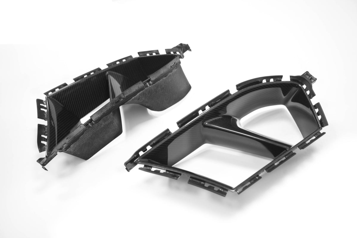 M Performance Style Pre Pregged Dry Carbon Front Ducts for BMW M3 G80 G81 / M4 G82 G83 2020+ - iilumolab