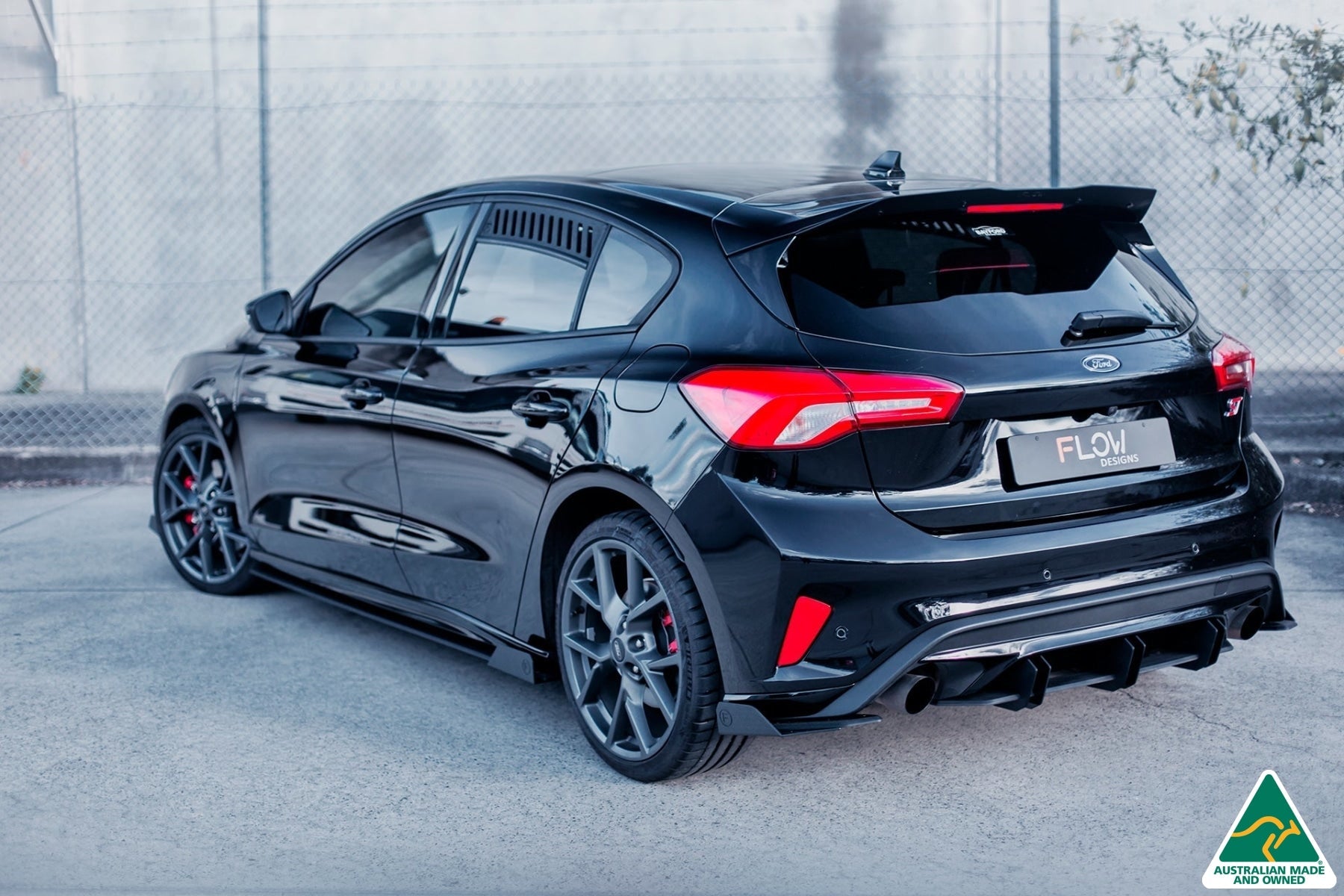 Flow Designs MK4 & MK4.5 Focus ST Flow-Lock Rear Diffuser - iilumolab
