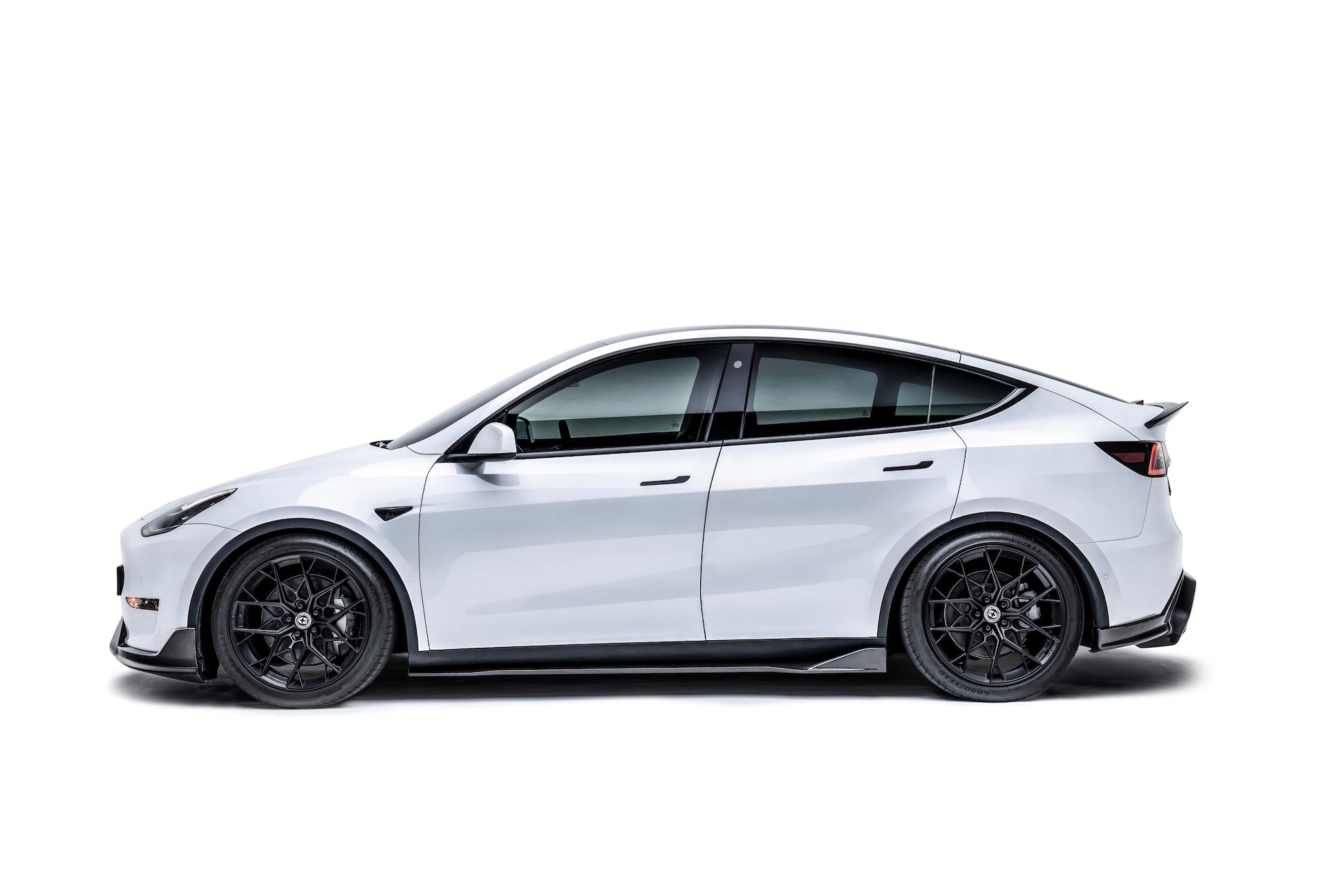 Tesla Model Y V2 Dry Carbon Fiber Full Body Kit 2022-2024