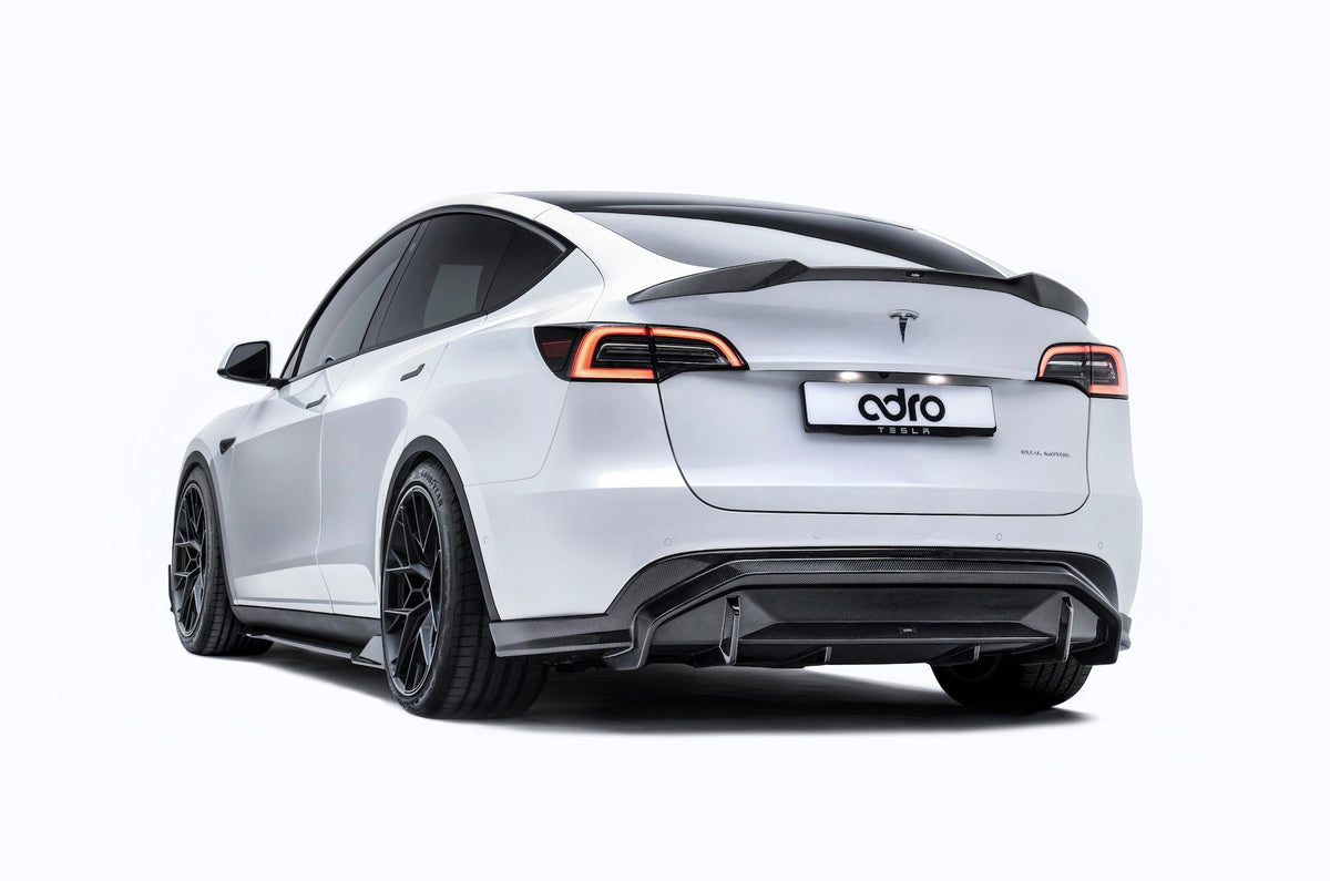 Tesla Model Y V2 Carbon Fiber Side Skirts 2022-2024