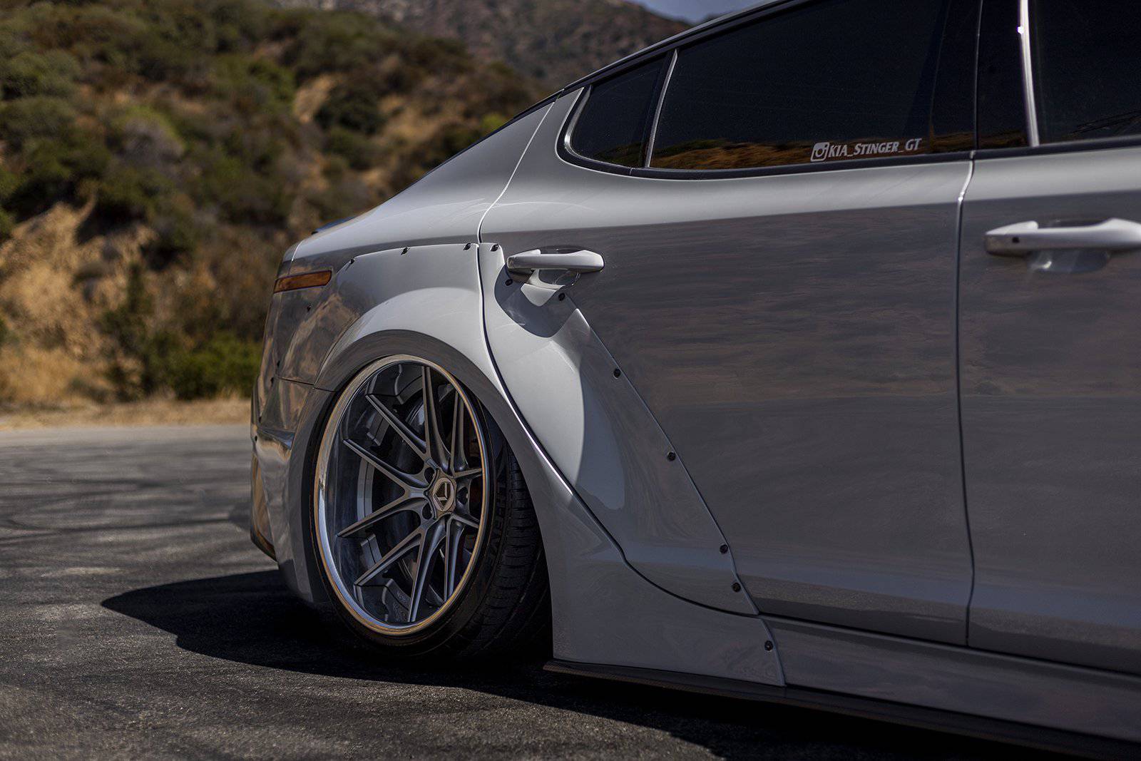 KIA STINGER WIDEBODY KIT