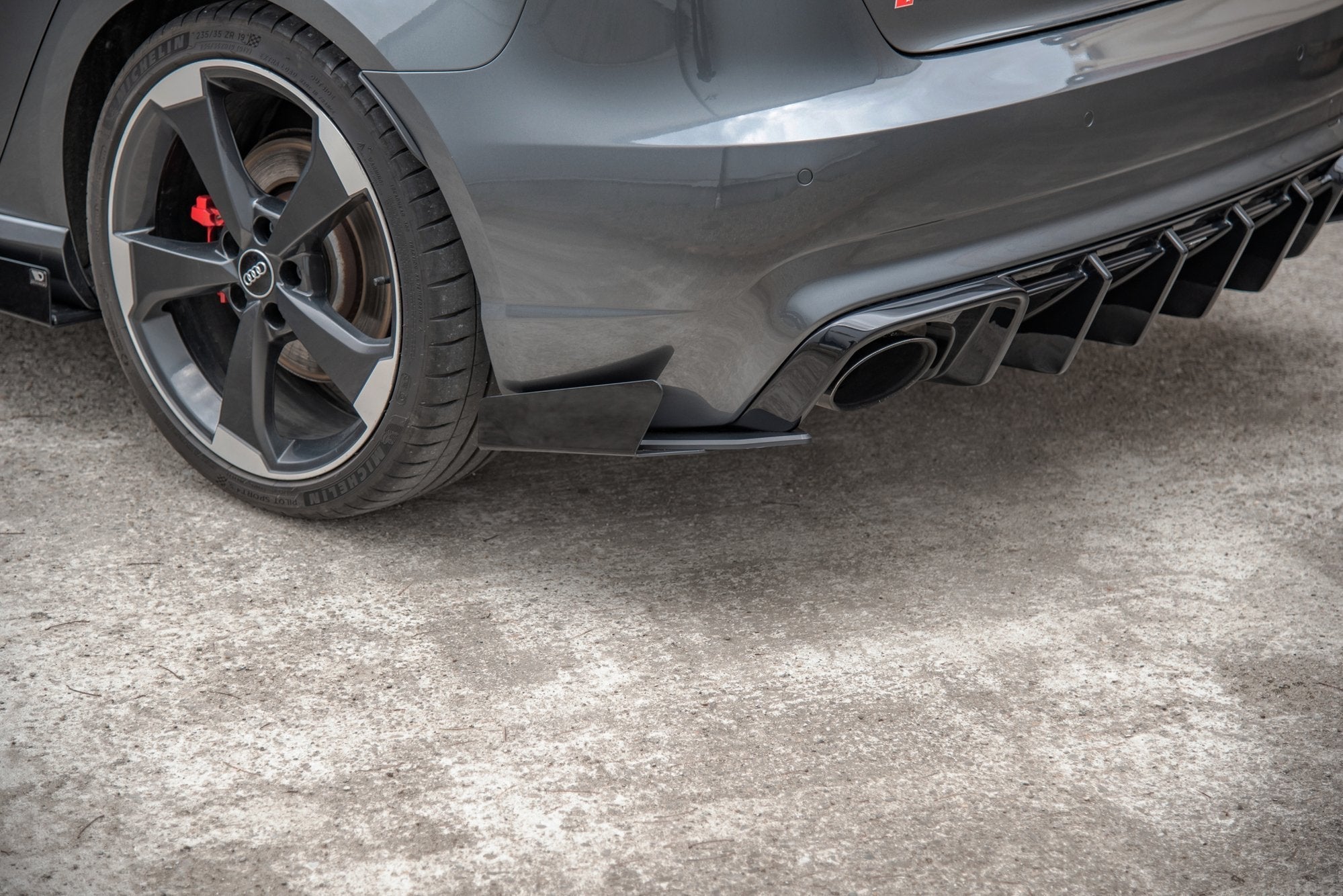 Maxton Design Rear Flaps Audi RS3 8V Sportback - iilumolab