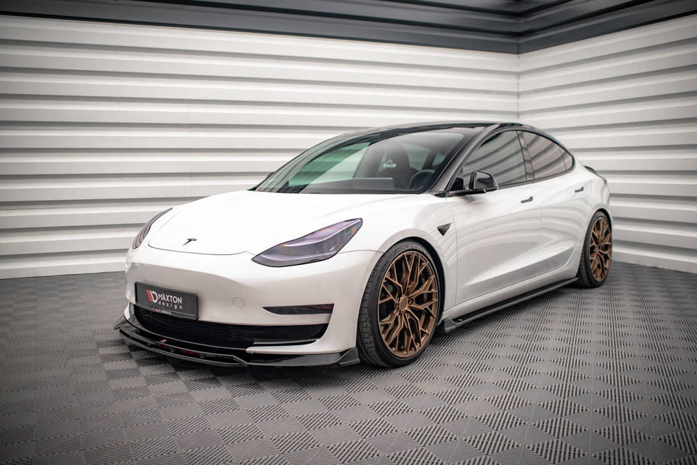 Maxton Design Side Skirts V.2 Tesla Model 3