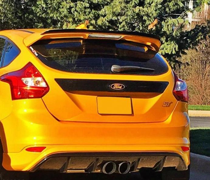 Maxton Design Front Ford Focus Mk 3 ST Rear Diffuser (Prefacelift) - iilumolab
