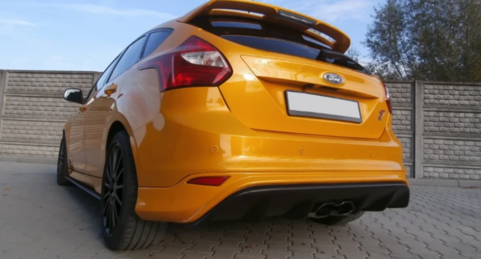 Maxton Design Front Ford Focus Mk 3 ST Rear Diffuser (Prefacelift) - iilumolab