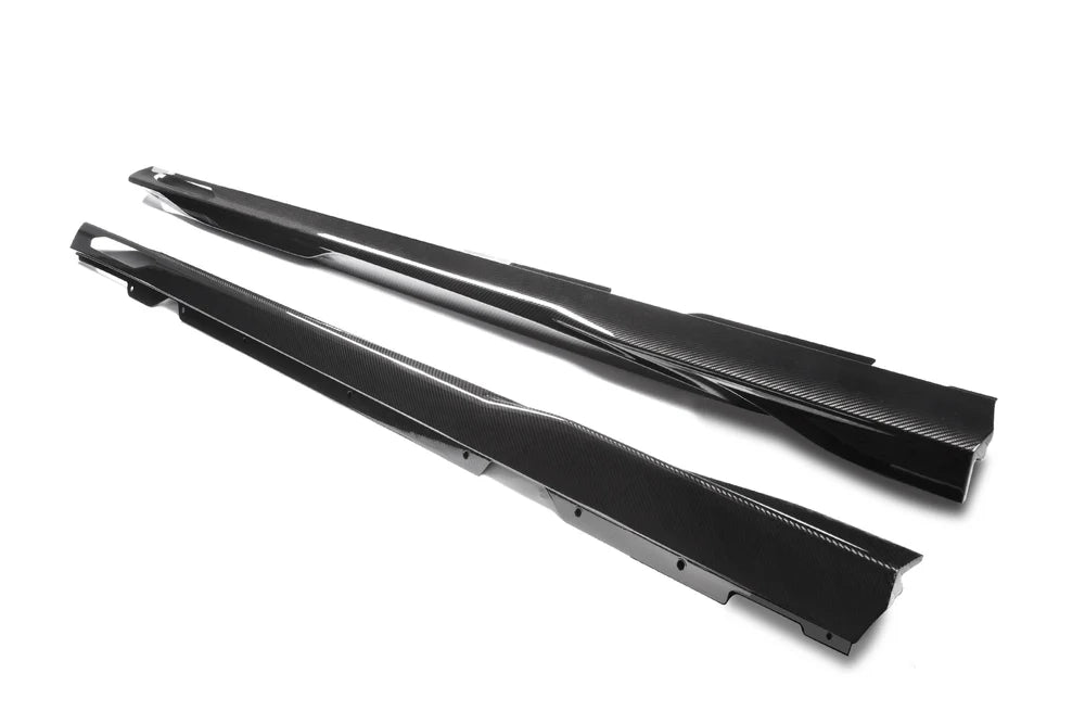 Sooqoo Style Pre Pregged Dry Carbon Fiber Side Skirts for BMW 4 Series G26 21+