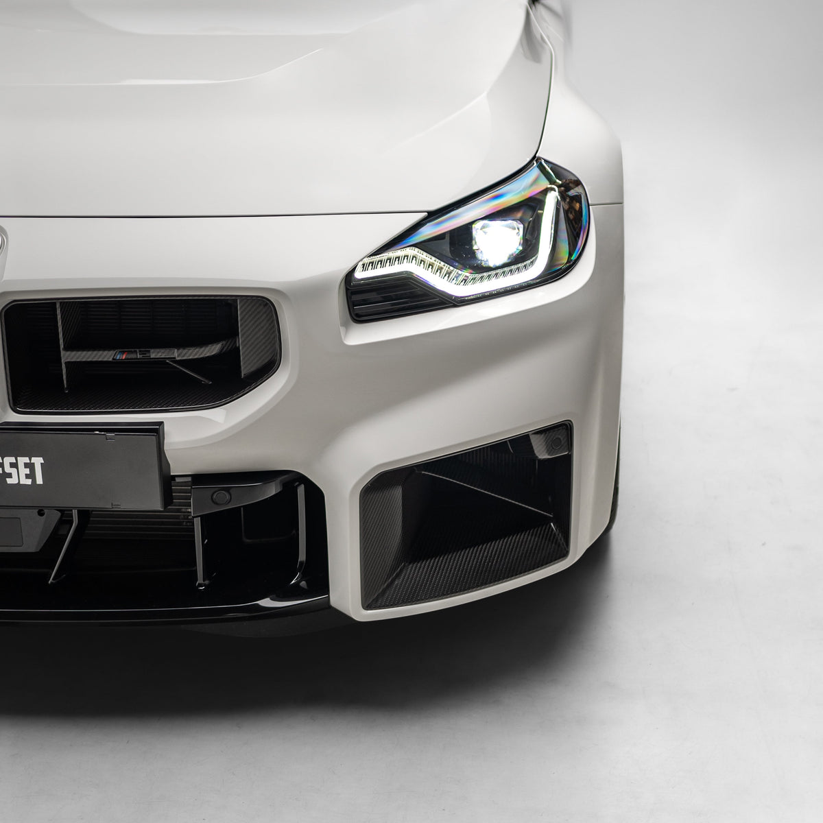 M Performance Style Pre Pregged Dry Carbon Fiber Front Intake Ducts for BMW M2 G87 2023+