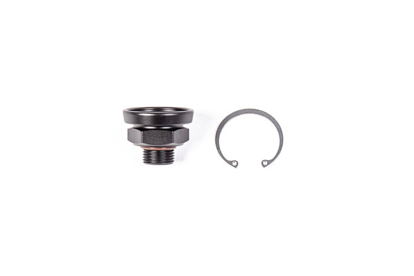 Radium Engineering FPD Adapter 8AN ORB / 27mm Bore for Nissan 350Z 07-09/370Z/Skyline V36/Infiniti G35/G36 V36 VQ35HR/VQ37VHR
