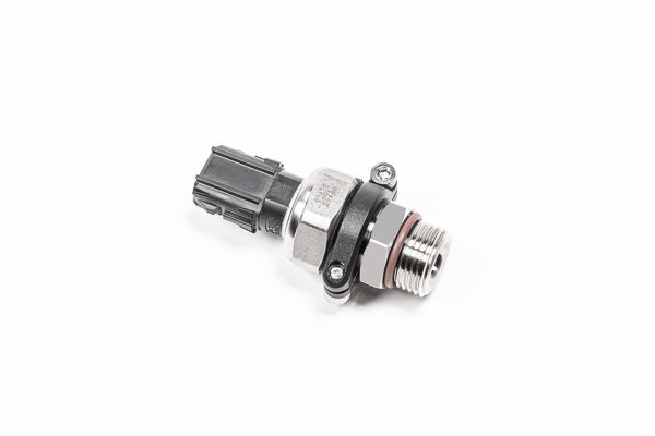 Radium Engineering 8AN ORB Pressure Sensor Adaptor for Toyota GR Yaris XPA16R/GR Corolla GZEA14R (w/8AN Fuel Rail)