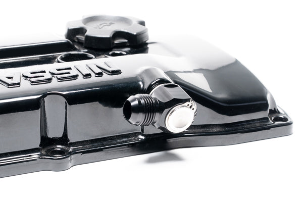 Radium Engineering 10AN Male Press-In Valve Cover Fitting for Nissan KA24DE S13 / S14 (Intake Side)