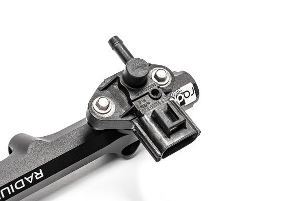 Radium Engineering Ford Sensor Adapter, 8AN ORB, 16mm Bore, 41mm Offset Spacing, M5
