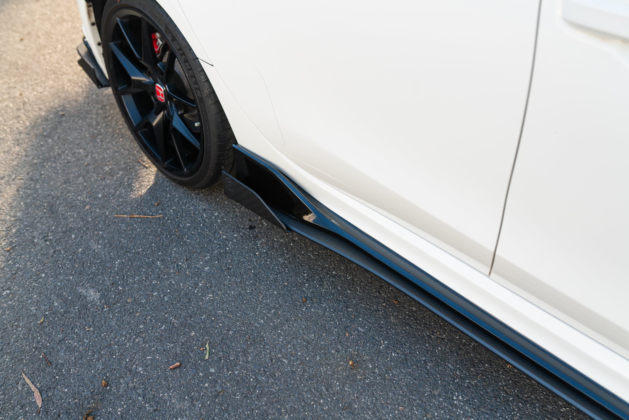 Flow Designs FL5 Civic Type R Side Skirt Splitter Winglets (Pair) - iilumolab