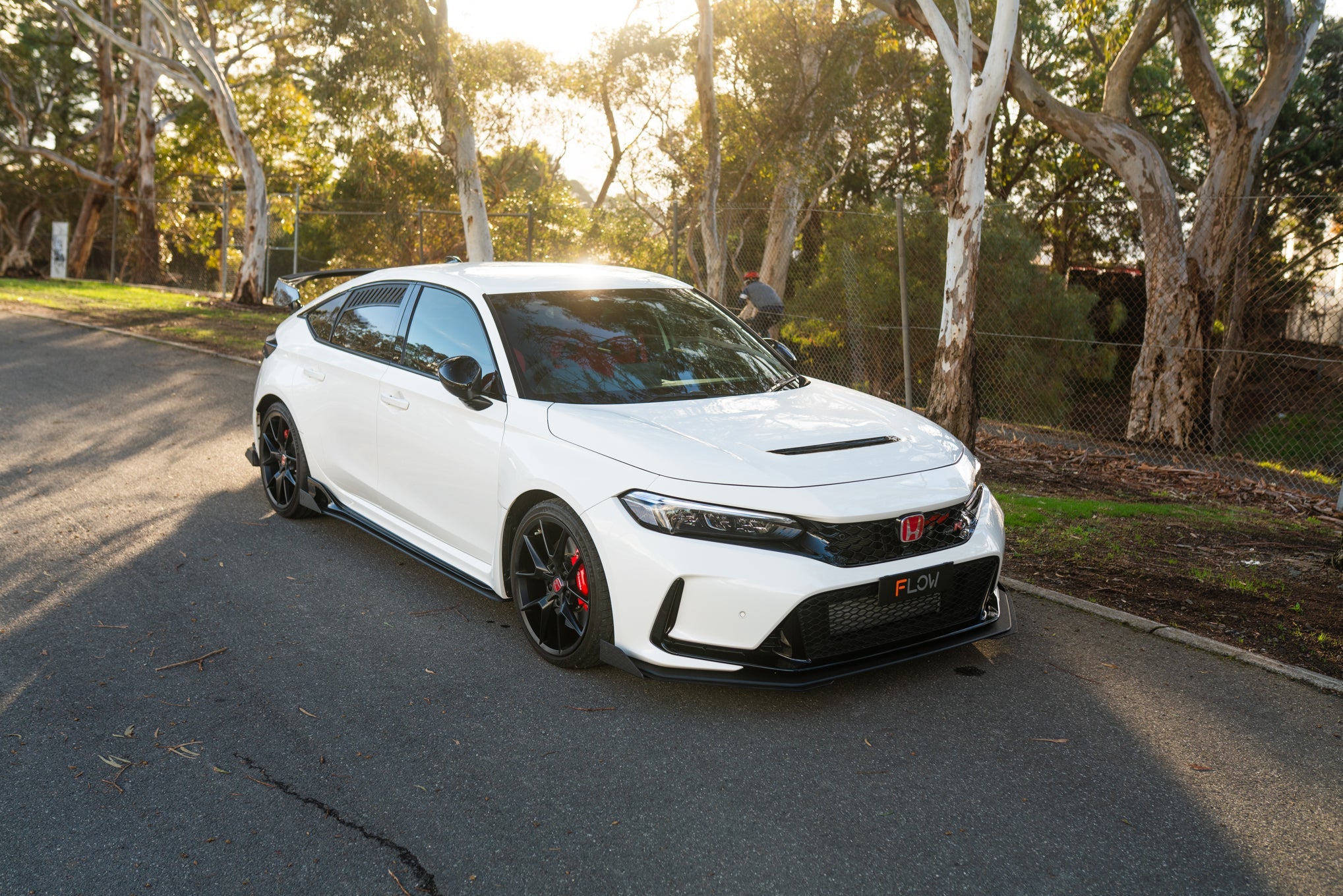 Flow Designs FL5 Civic Type R Front Lip Splitter - iilumolab