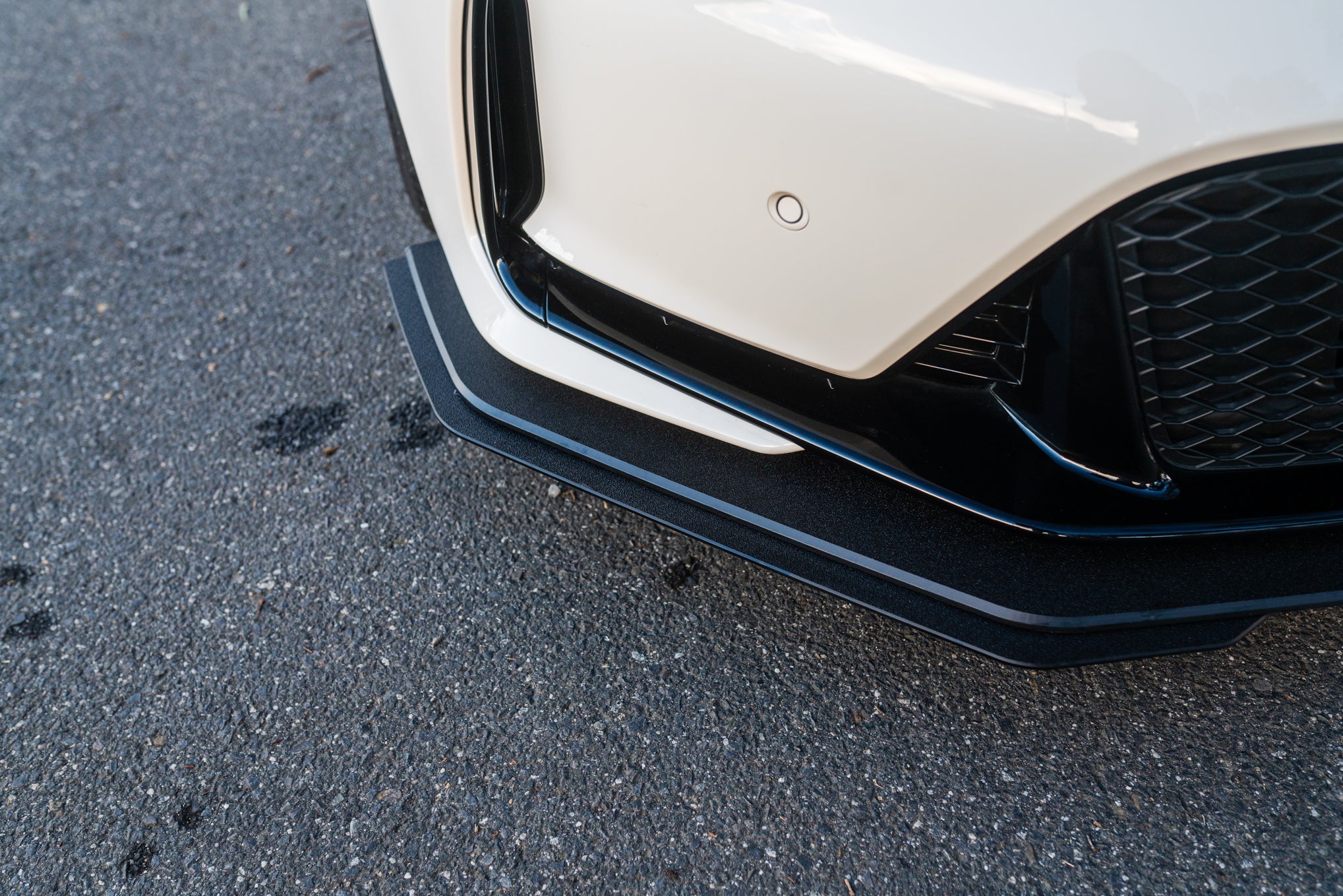 Flow Designs FL5 Civic Type R Front Lip Splitter - iilumolab