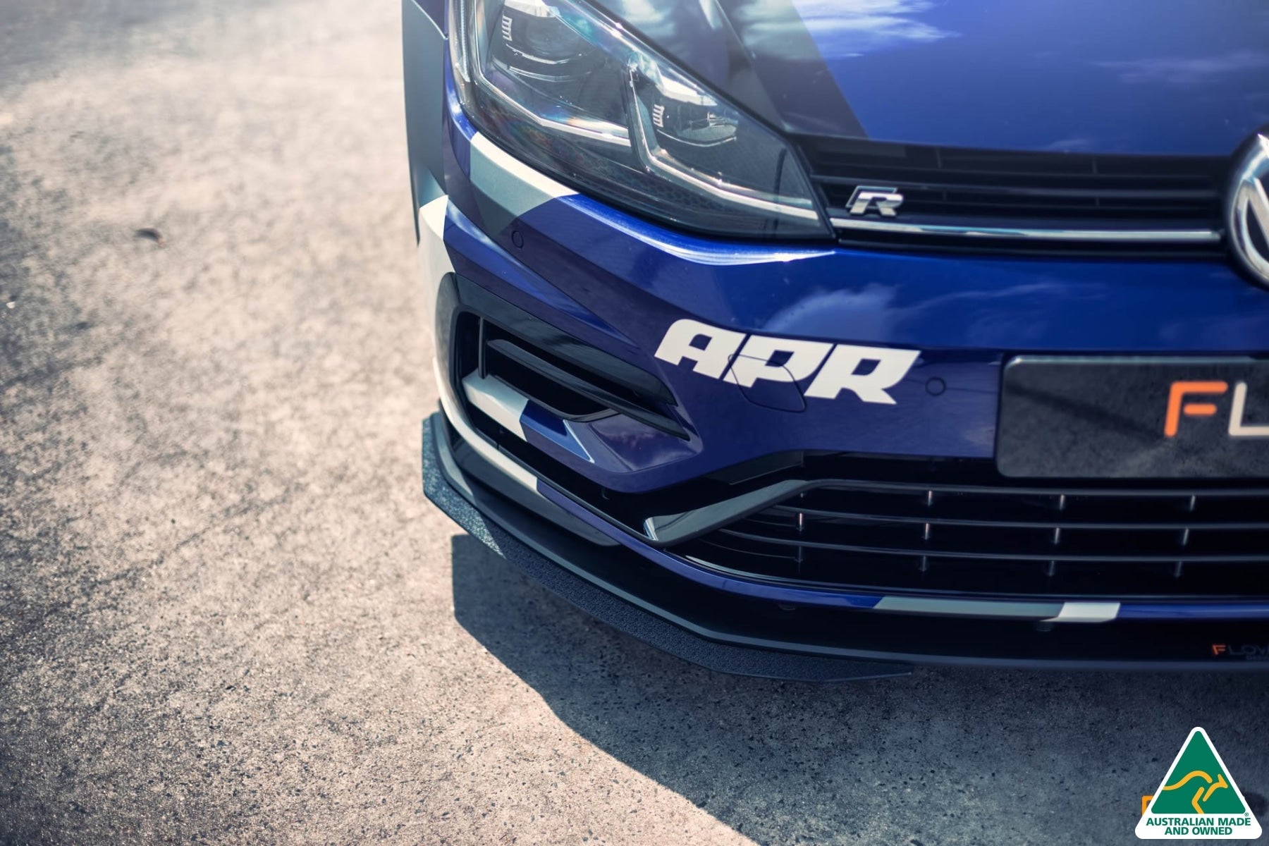 Flow Designs MK7.5 Golf R Front Lip Splitter Extensions (Pair) - iilumolab