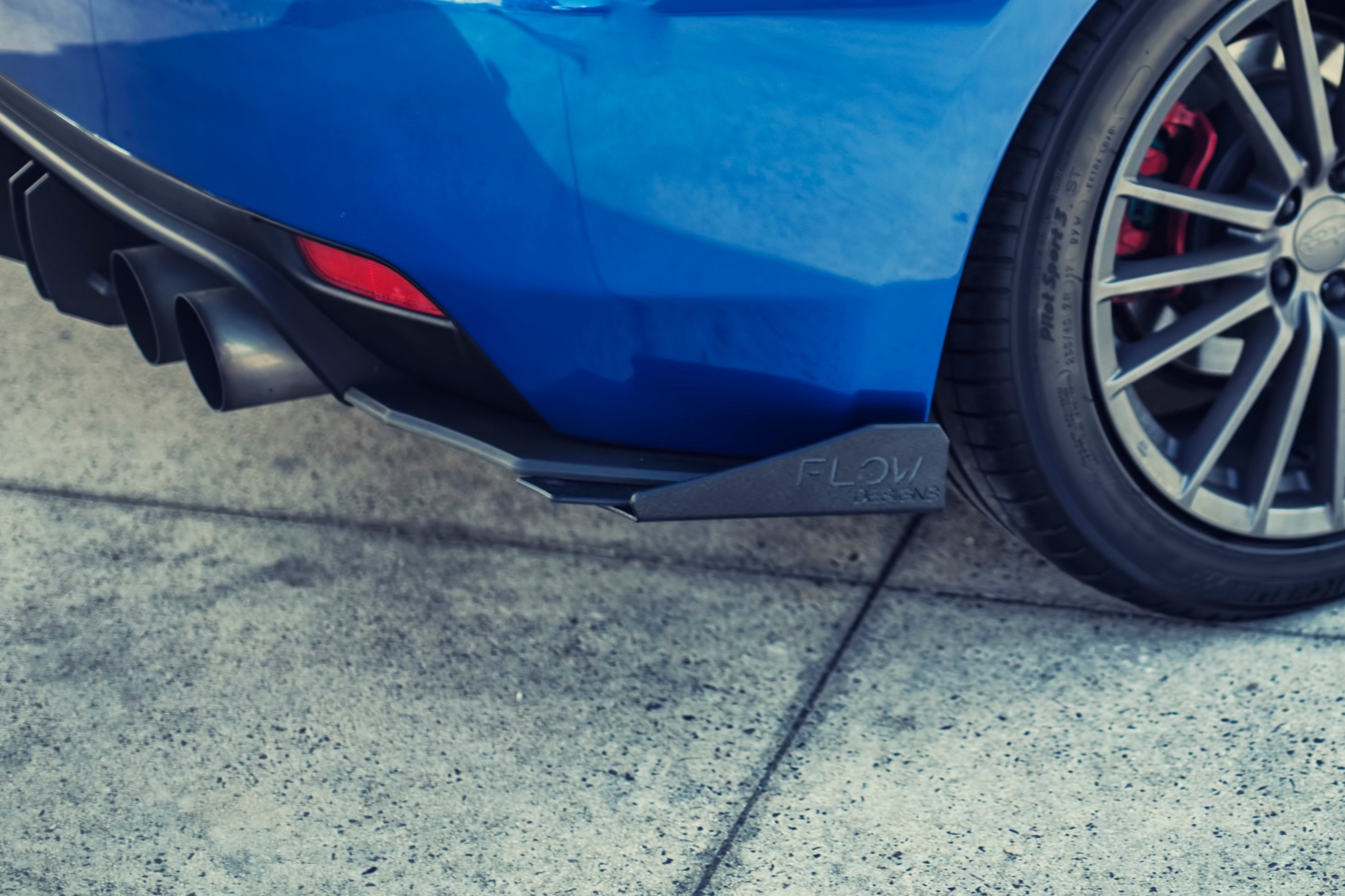 Flow Designs Impreza WRX / STI G3 Hatch (FL) Rear Spats (Pair) - iilumolab