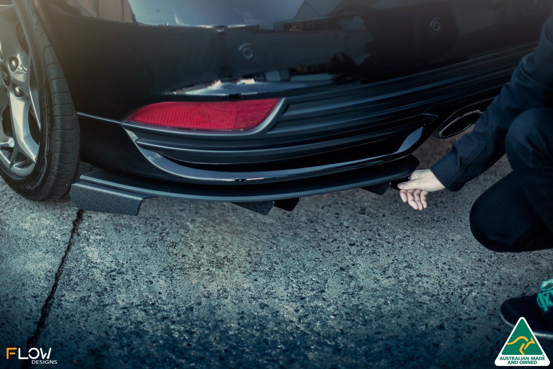 Flow Designs MK3.5 Focus ST (Facelift) Rear Diffuser Set - iilumolab