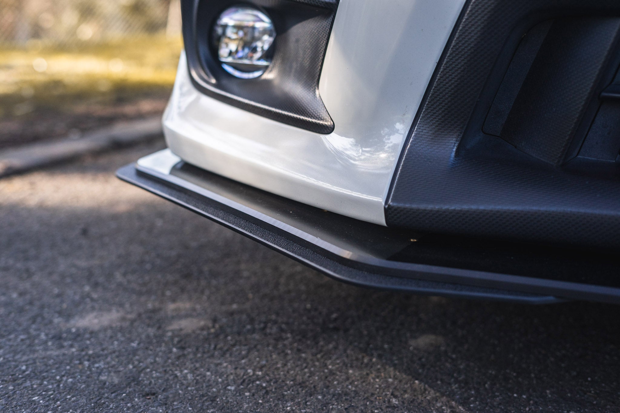 Flow Designs VA WRX & STI Front Lip Splitter - iilumolab