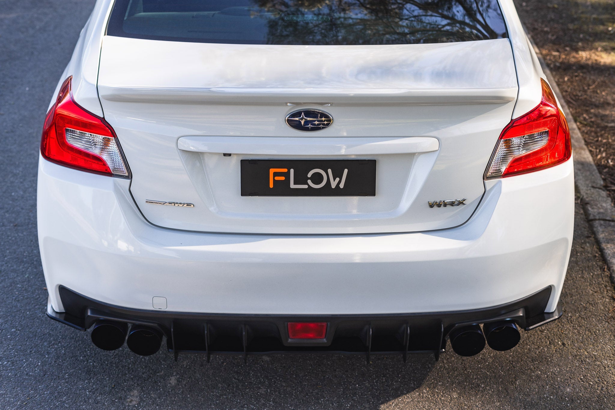 Flow Designs VA WRX & STI Flow-Lock Rear Diffuser - iilumolab