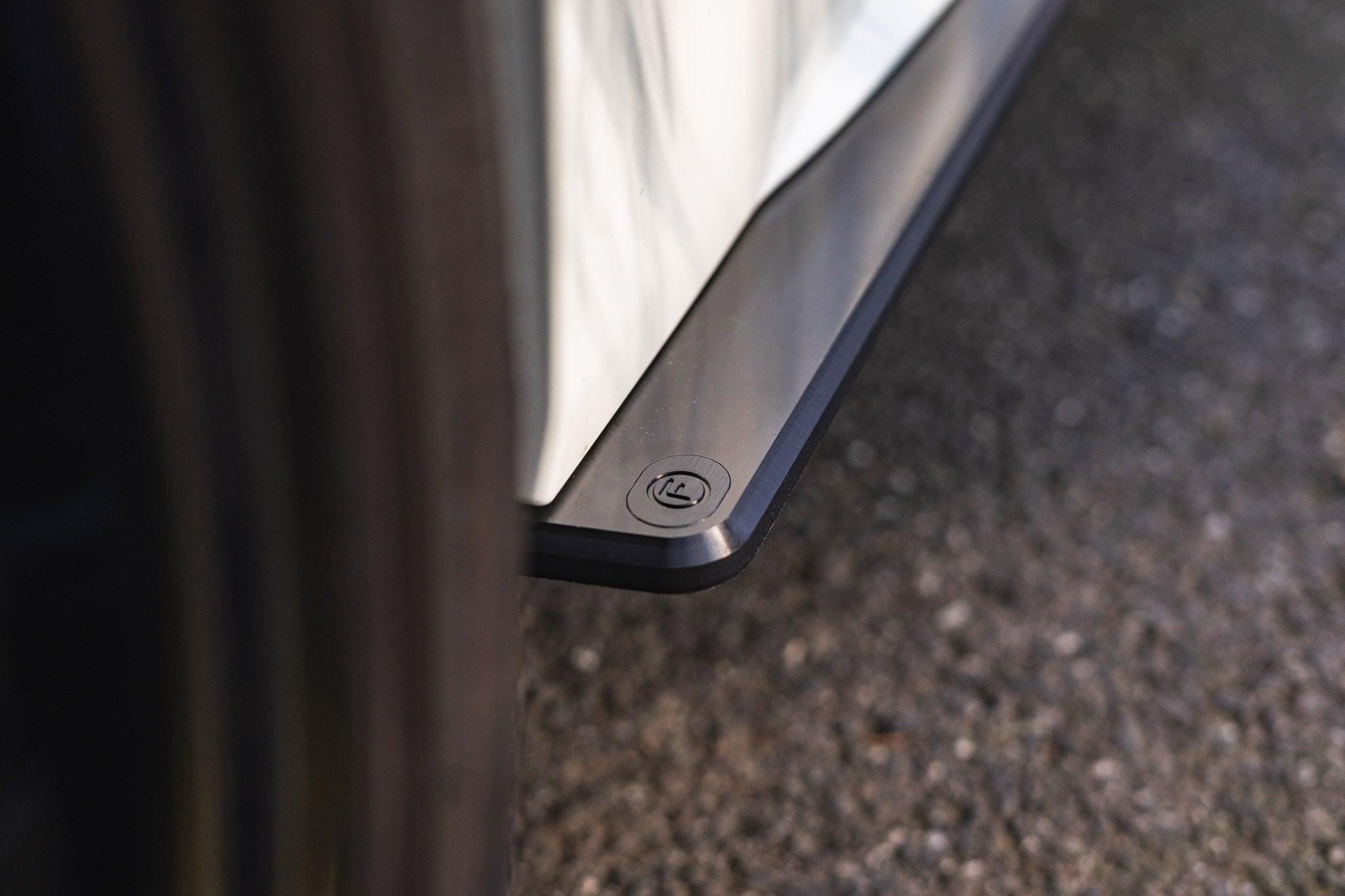 Flow Designs RETURNED STOCK - VA WRX & STI Side Skirt Splitters (Pair) - TEXTURED MATTE BLACK - iilumolab