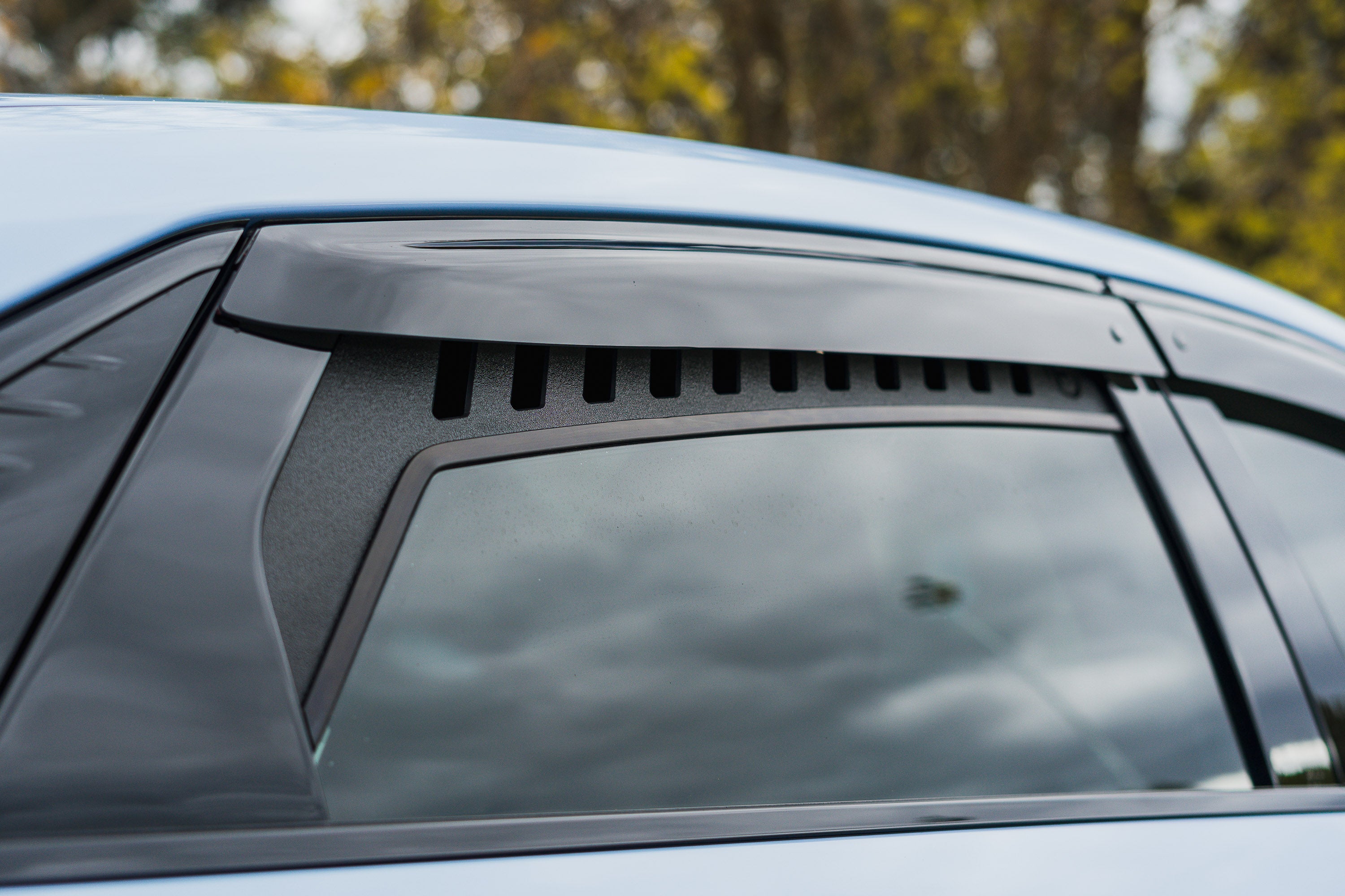 Flow Designs CN7 V2 i30N Sedan FL 2024+ Rear Window Vents (Pair) - iilumolab
