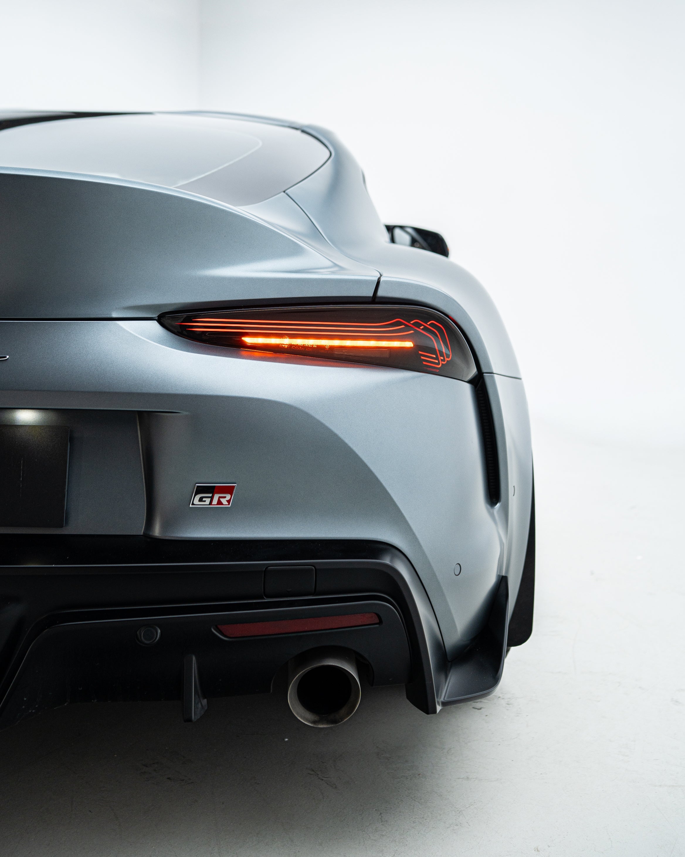 CSL LASER STYLE LUXX-SERIES LED TAIL LIGHTS FOR TOYOTA GR SUPRA A90 A91 - iilumolab