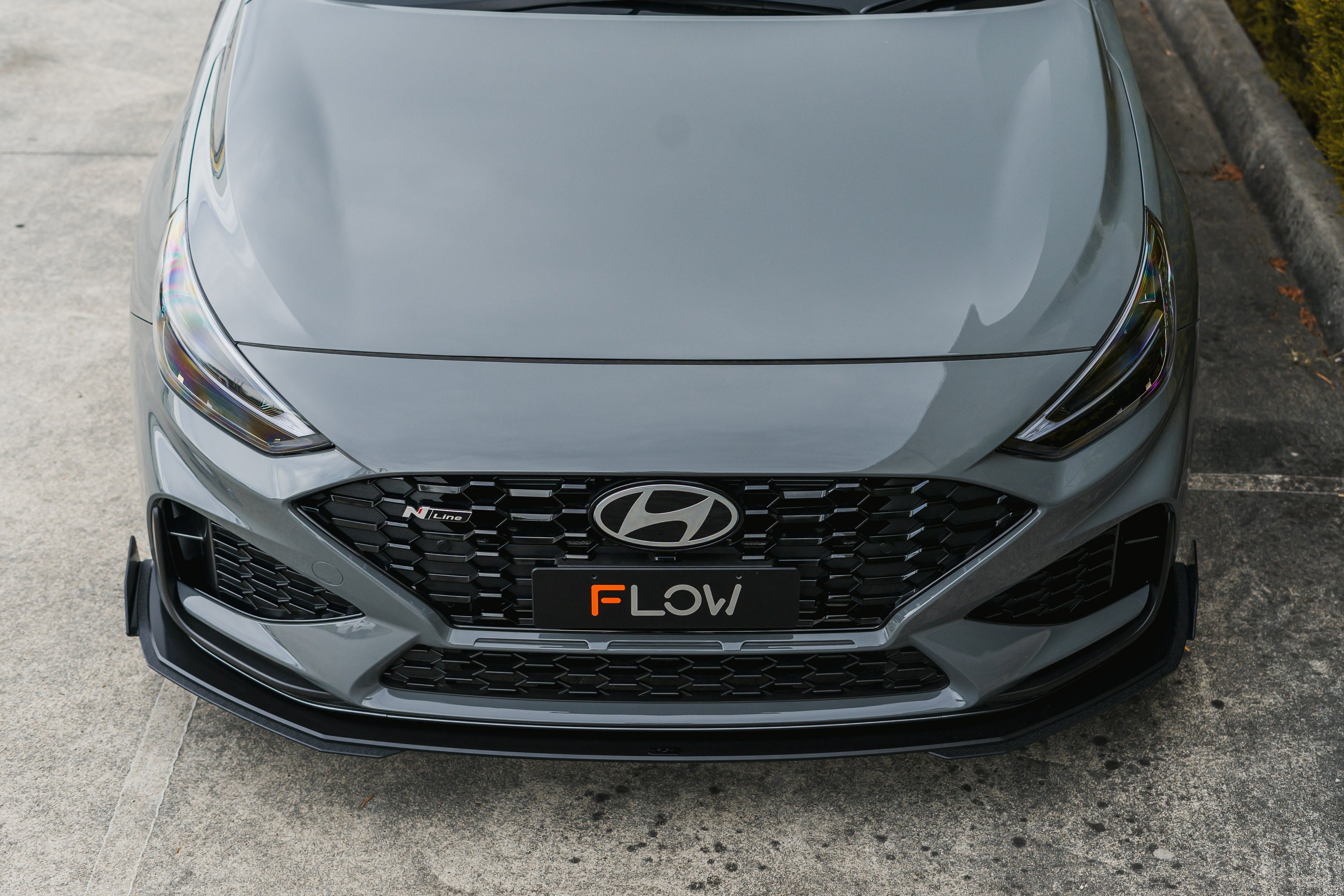 Flow Designs i30N-Line Hatch PDe.V6 FLÂ 2024+ Front Lip Splitter Extensions (Pair) - iilumolab
