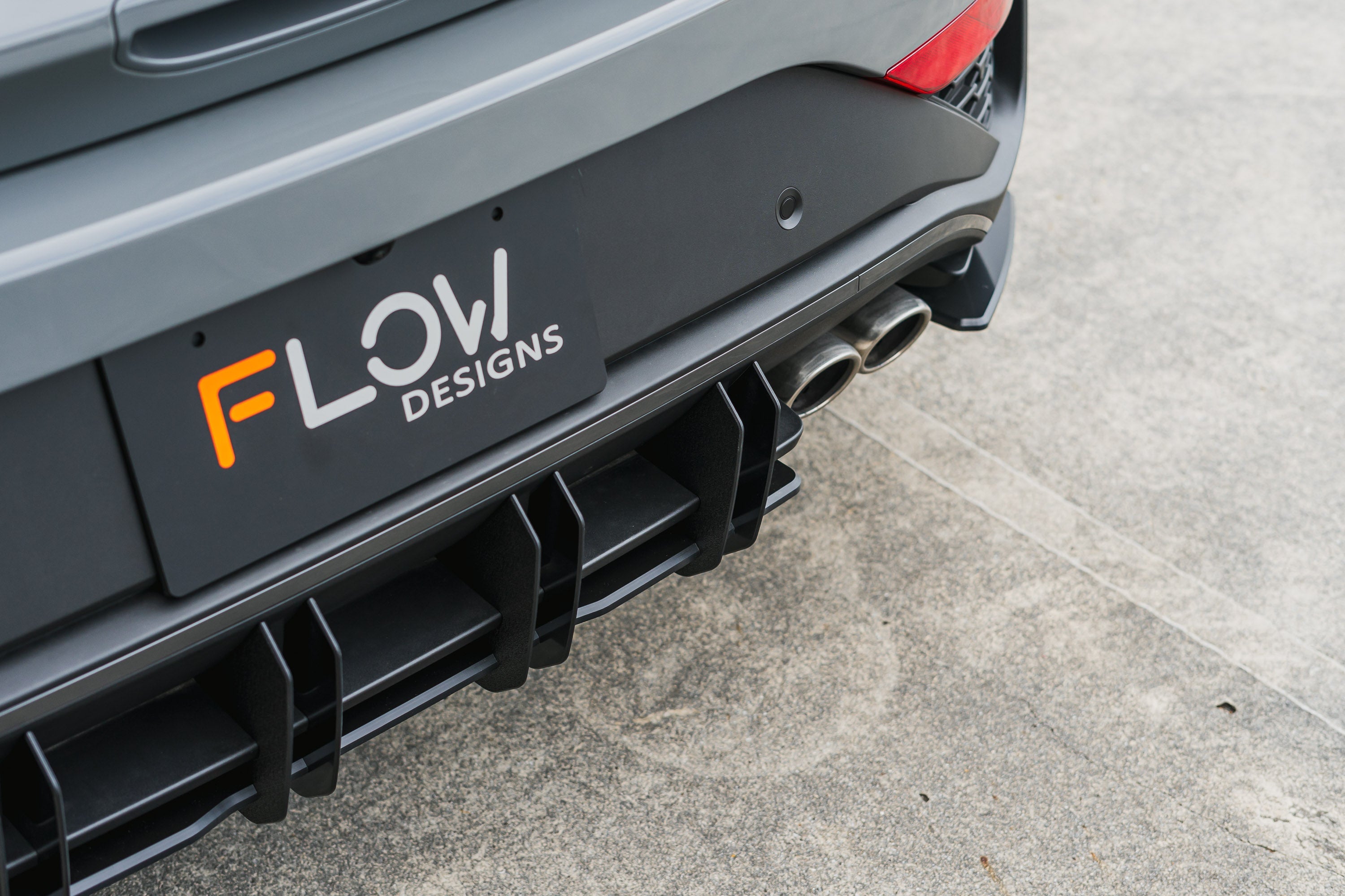 Flow Designs i30N-Line Hatch PDe.V6 FLÂ 2024+ Flow-Lock Rear Diffuser - iilumolab