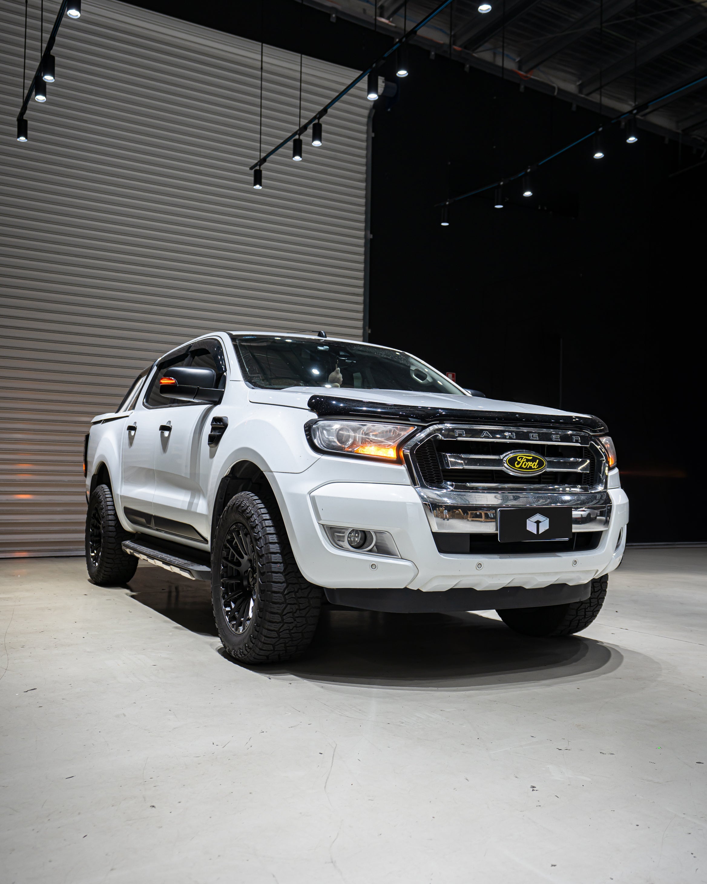 DYNAMIC MIRROR INDICATORS : FORD RANGER