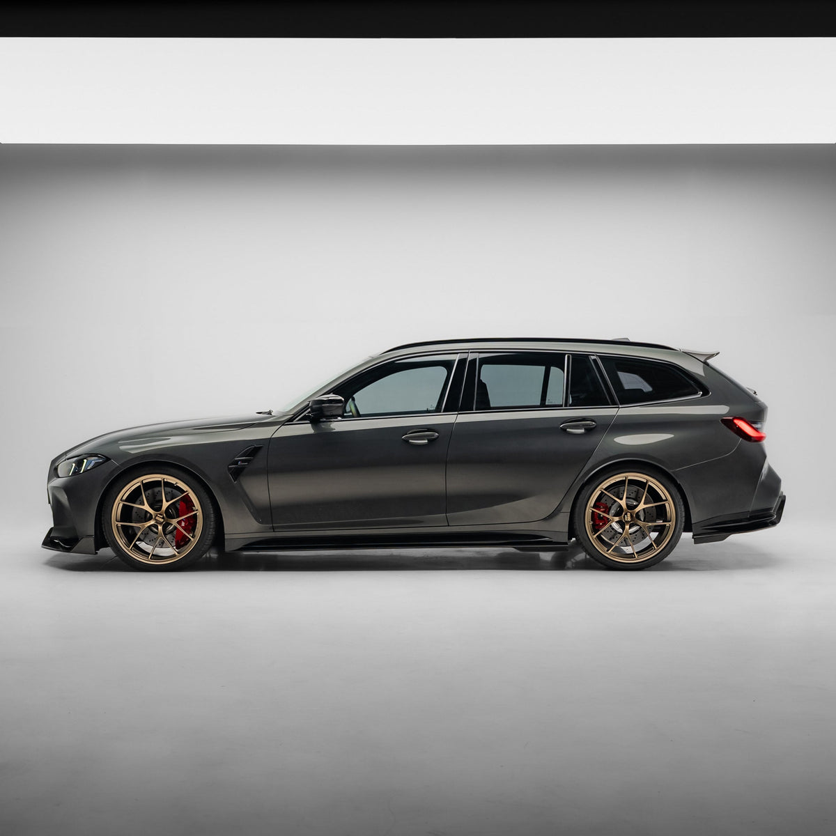 ADRO Dry Carbon Fibre Front Lip for BMW G80 G81 M3 / G82 G83 M4 (OEM Front Bumper) 2020+ - iilumolab