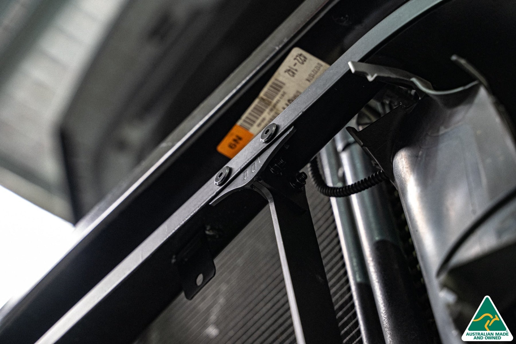 Flow Designs MK7 Golf R (USDM) Chassis Mounted Front Lip Splitter V3 - iilumolab