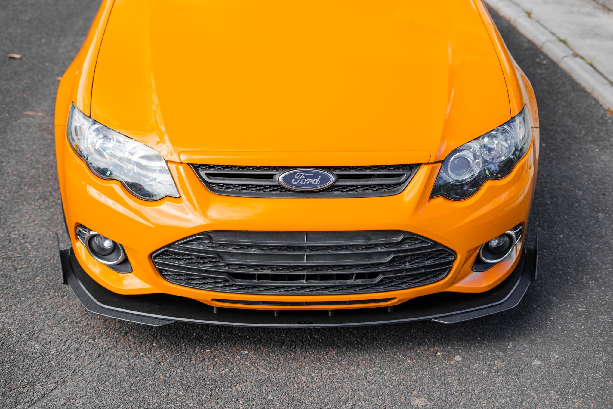 Flow Designs Ford Falcon FG MK2 Front Lip Splitter - iilumolab