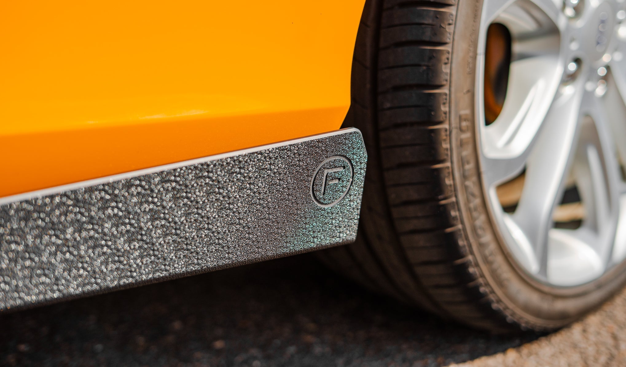 Flow Designs Ford Falcon FG MK2 Side Skirt Splitter Winglets - iilumolab