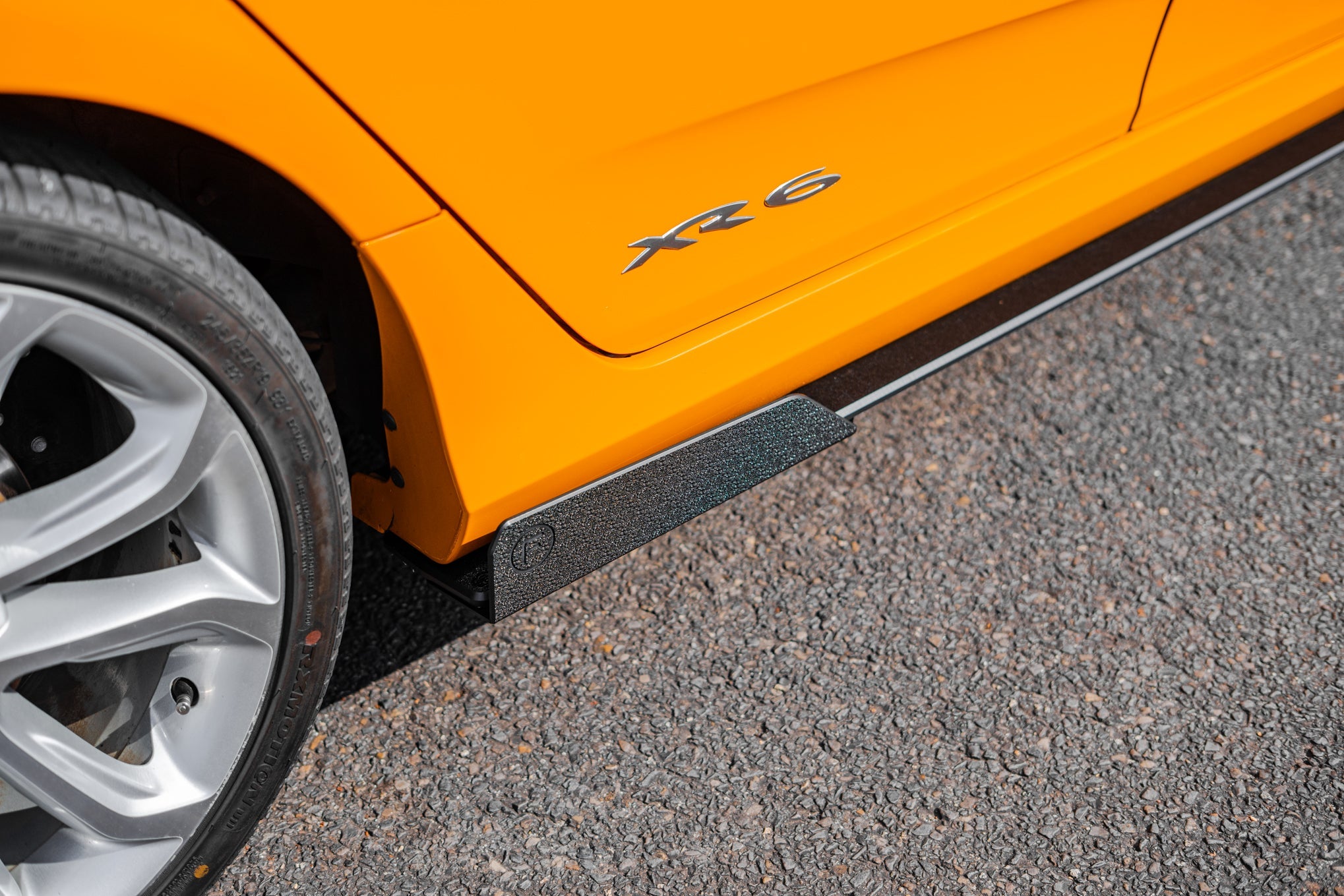 Flow Designs Ford Falcon FG MK2 Side Skirt Splitter Winglets - iilumolab