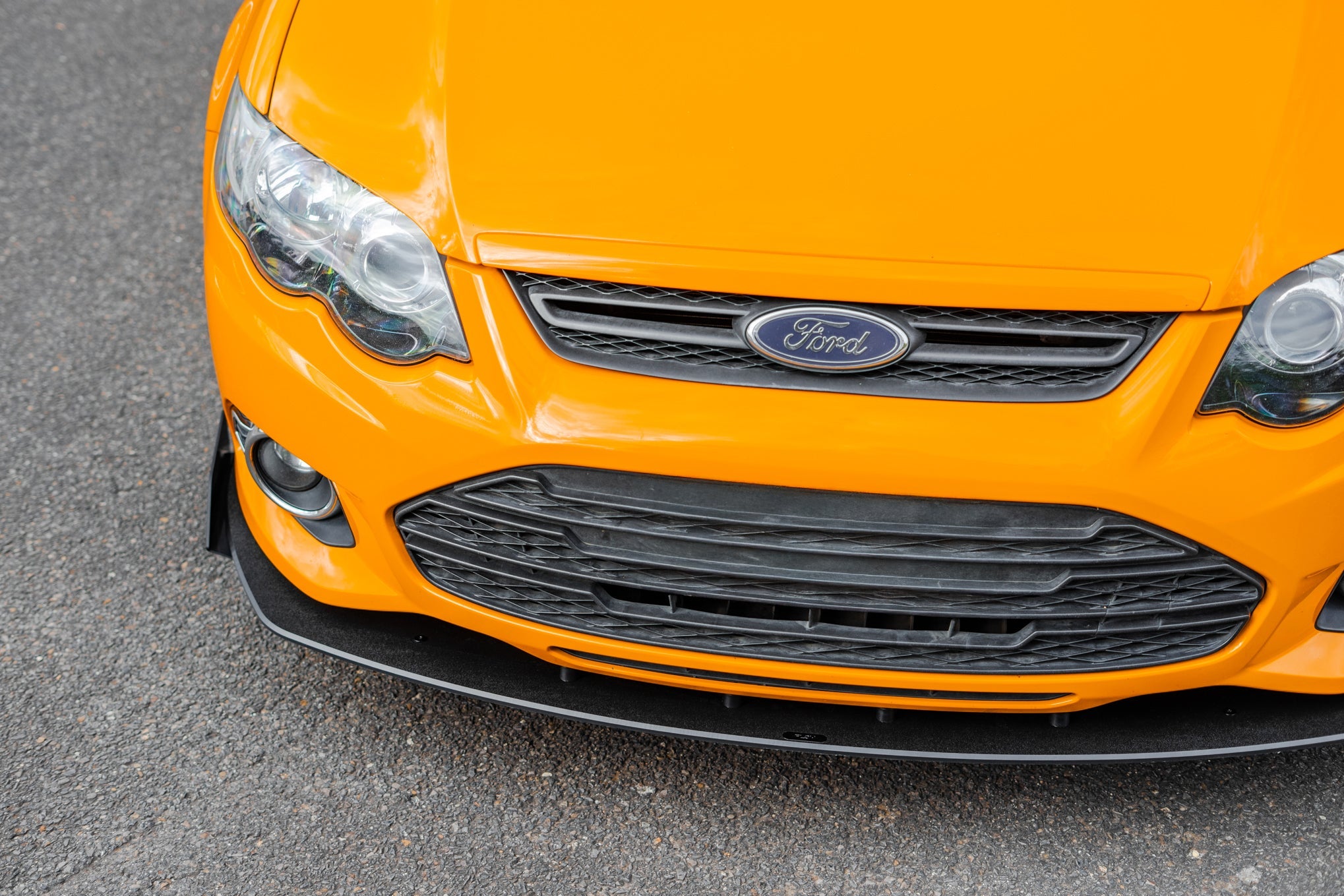 Flow Designs Ford Falcon FG MK2 Front Lip Splitter - iilumolab
