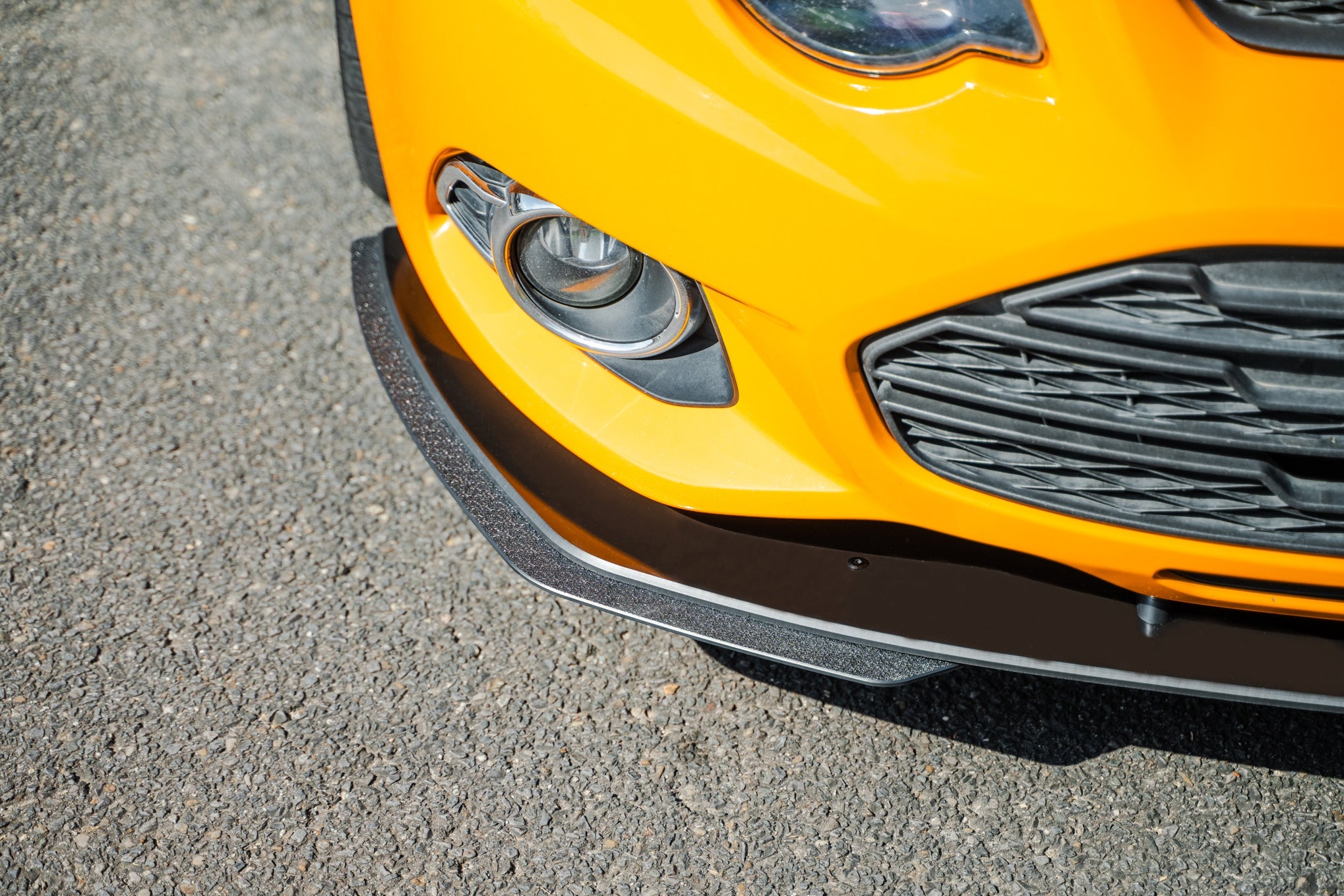 Flow Designs Ford Falcon FG MK2 Front Lip Splitter - iilumolab