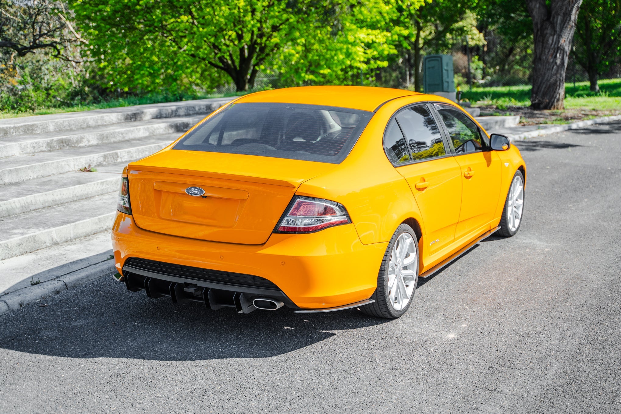 Flow Designs Ford Falcon FG MK2 Rear Spats (Pair) - iilumolab