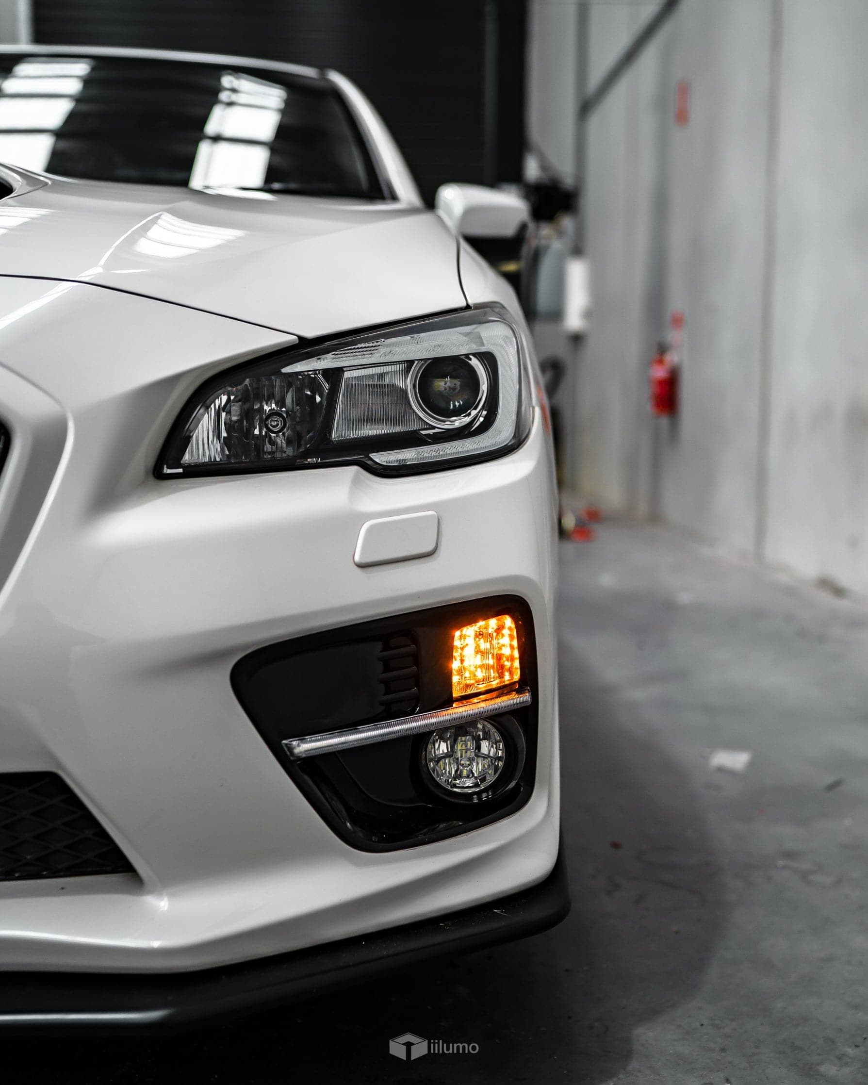 DAYTIME RUNNING LIGHT & SEQUENTIAL FOG LIGHT BEZELS : 2014-2017 SUBARU WRX / STI