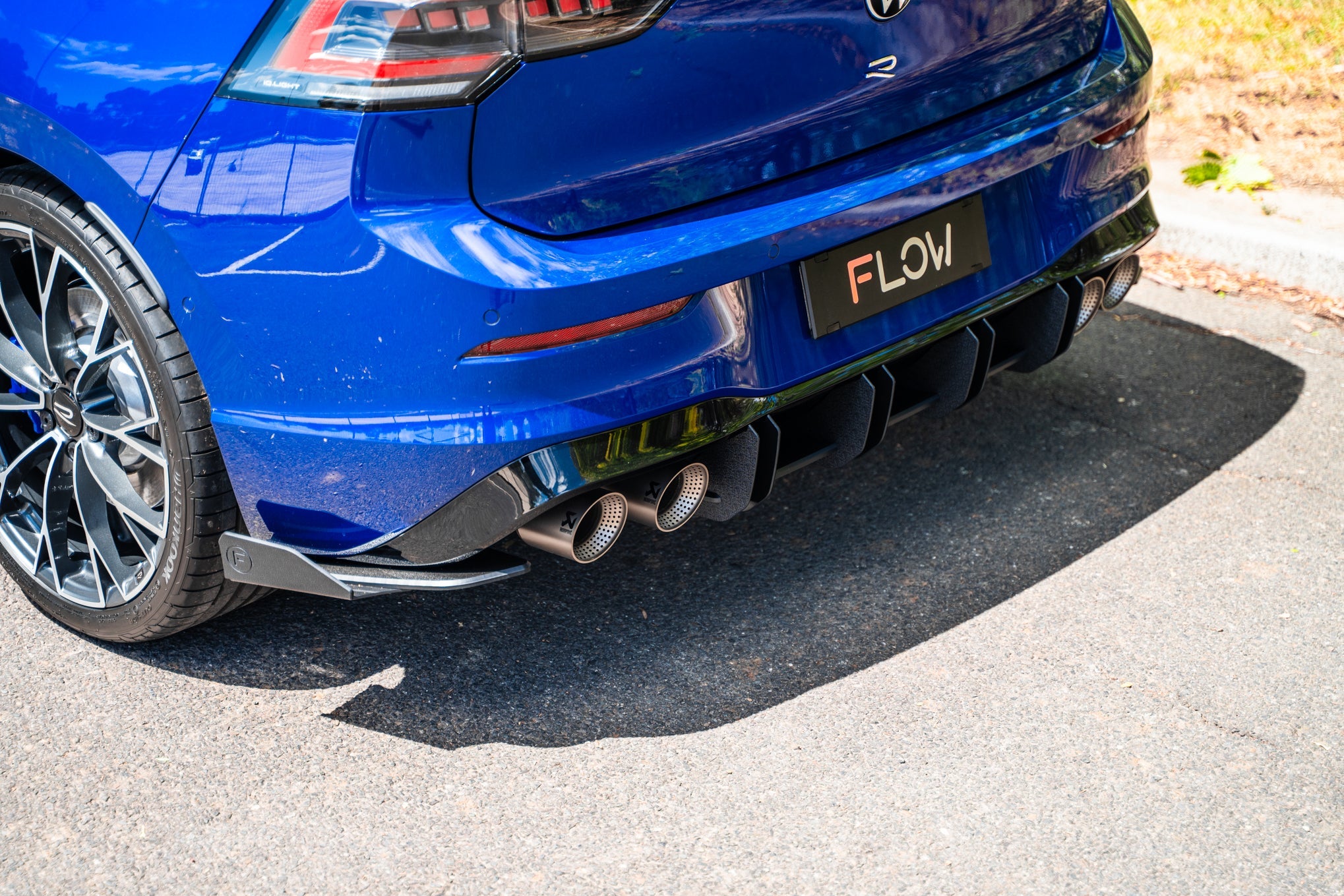 Flow Designs MK8.5 Golf R Rear Spat Winglets (Pair) - iilumolab