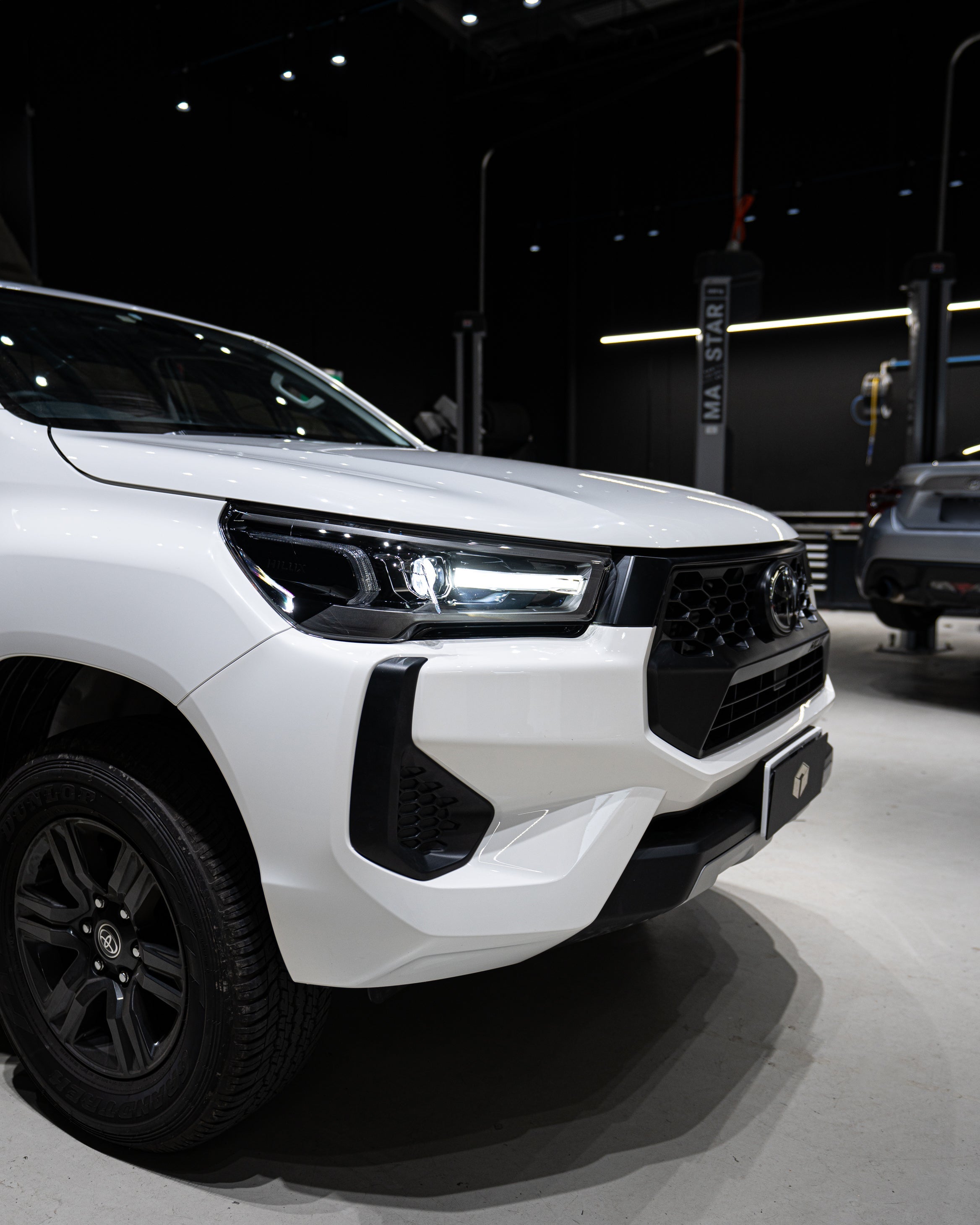 2021-2024 TOYOTA HILUX LED HEADLIGHTS