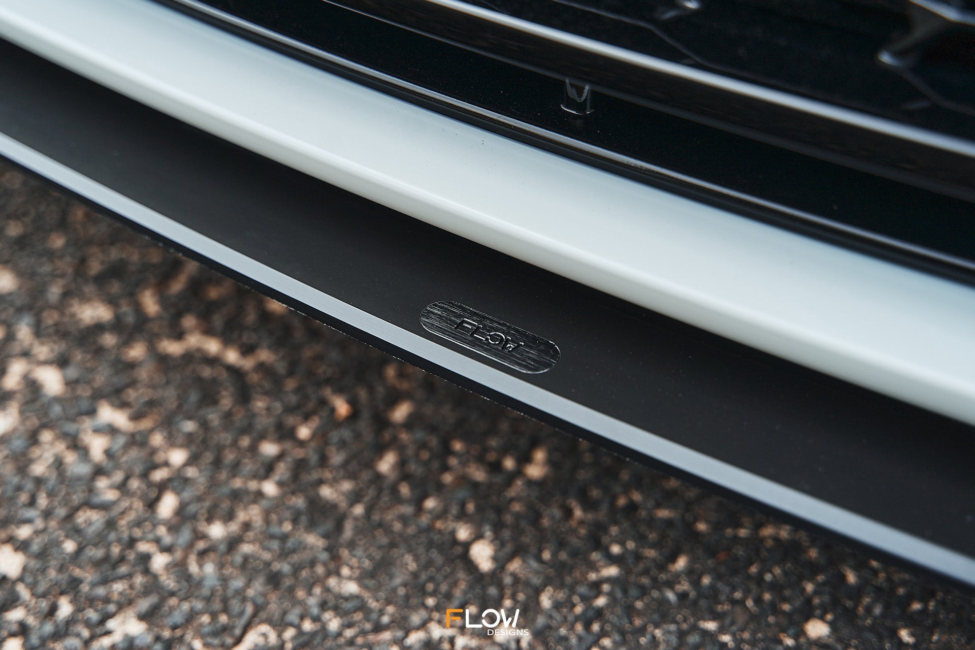 Flow Designs RETURNED STOCK - Corolla GR Chassis Mounted Front Lip Splitter (GLOSS) - iilumolab