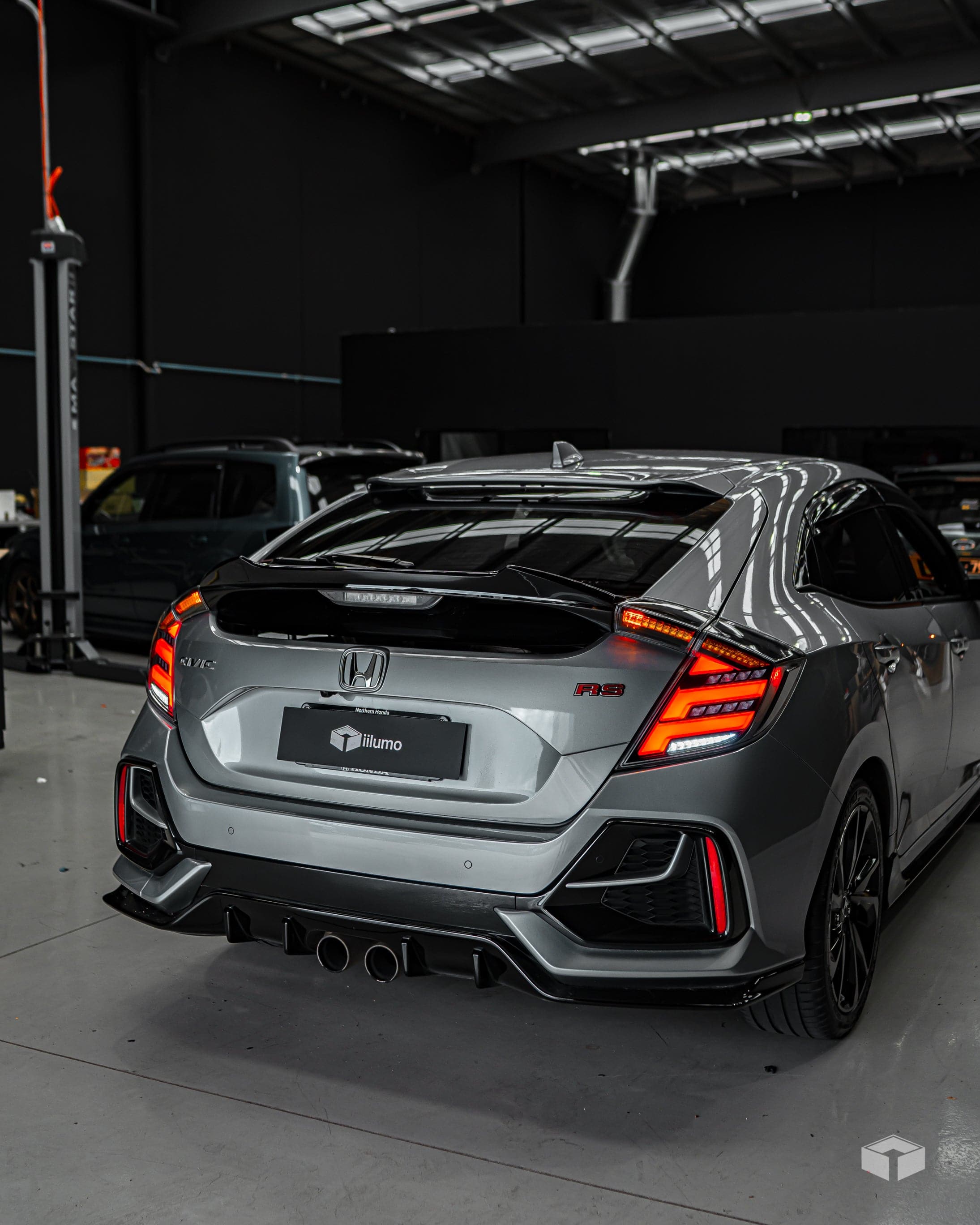 2017-2021 HONDA CIVIC HATCH V2 SEQUENTIAL LED TAIL LIGHTS