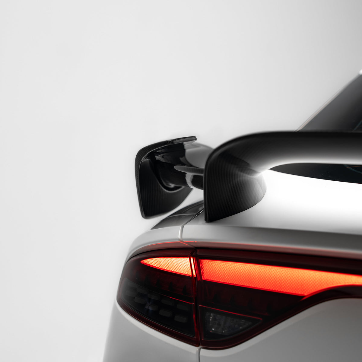 Kia Stinger Carbon Fiber Spoiler V3 2018-2023