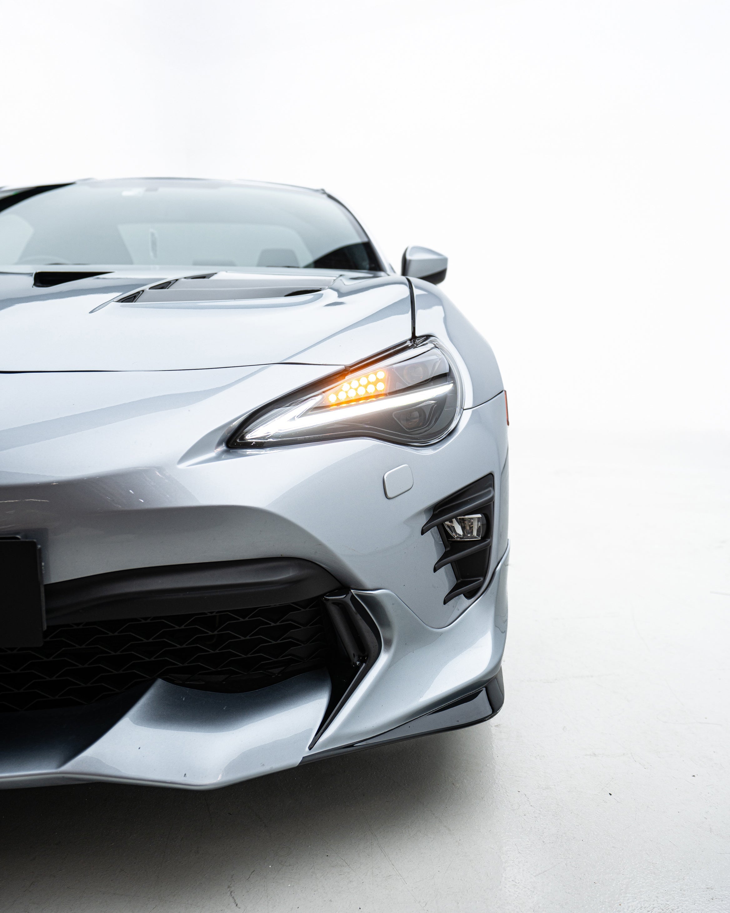 2012-2021 TOYOTA 86 ZN6 / SUBARU BRZ ZC6 V2 SEQUENTIAL LED HEADLIGHTS