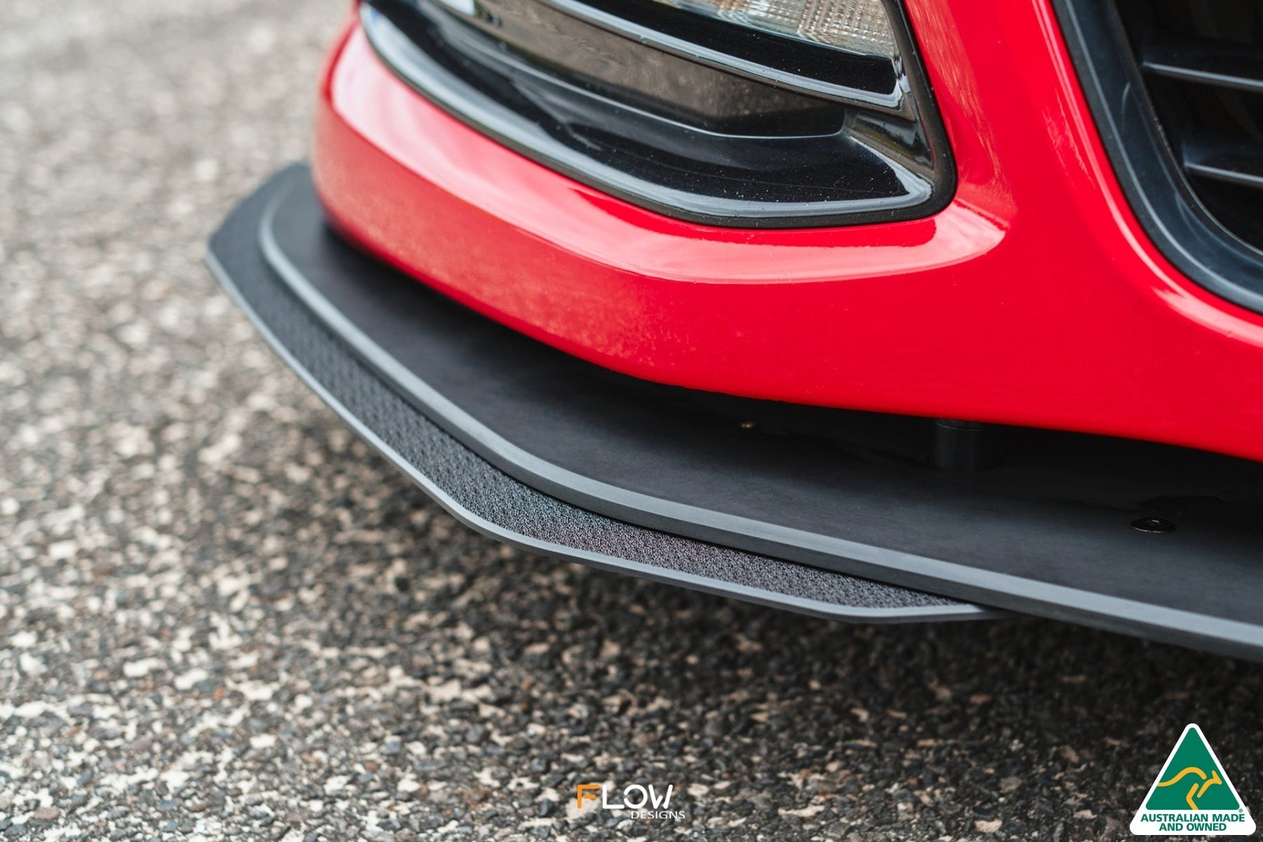 Flow Designs VF Commodore S1 Sedan Front Lip Splitter Extensions (Pair) - iilumolab
