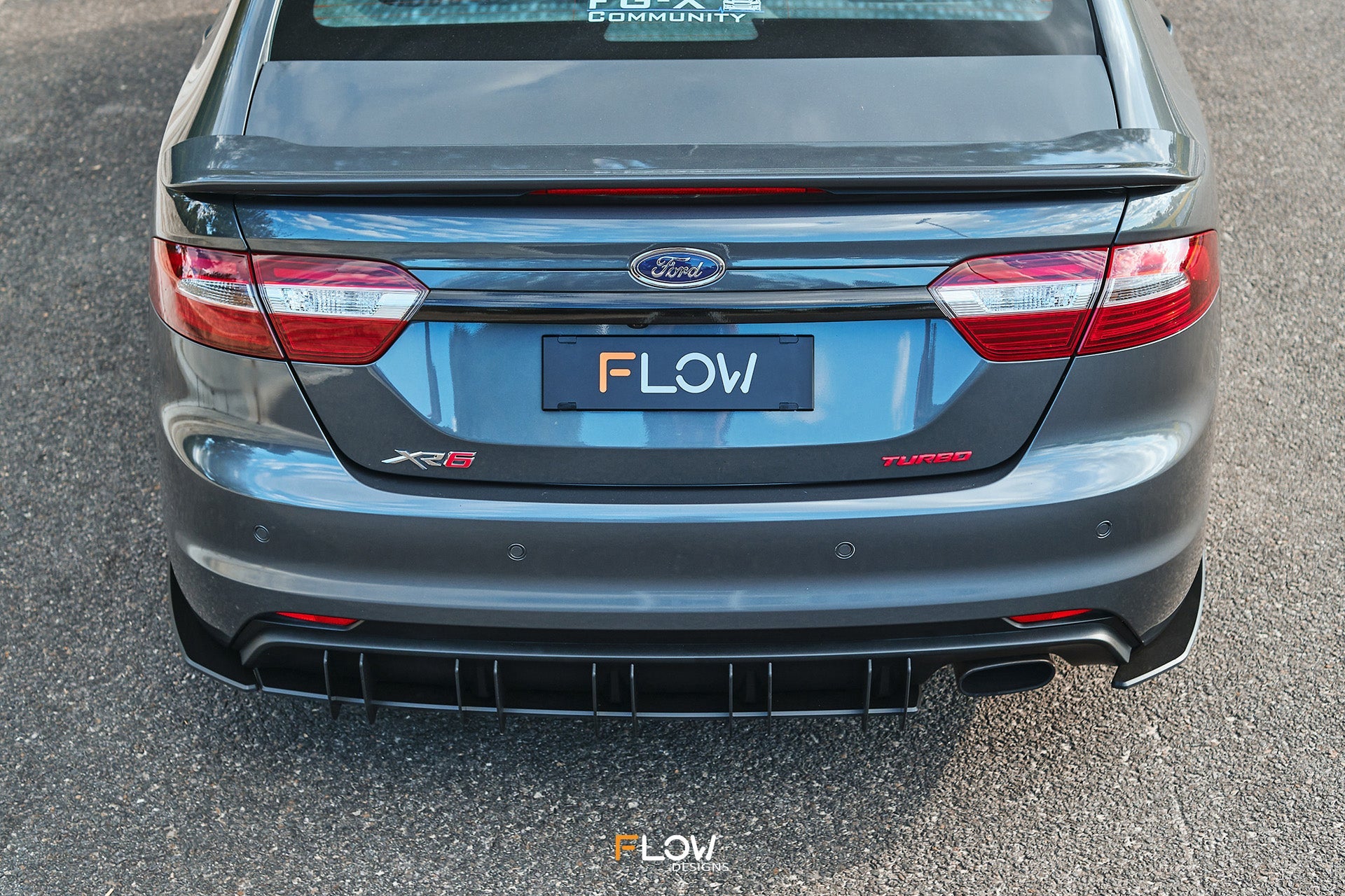 Flow Designs Falcon FGX Rear Spats (GLOSS; Pair) - iilumolab