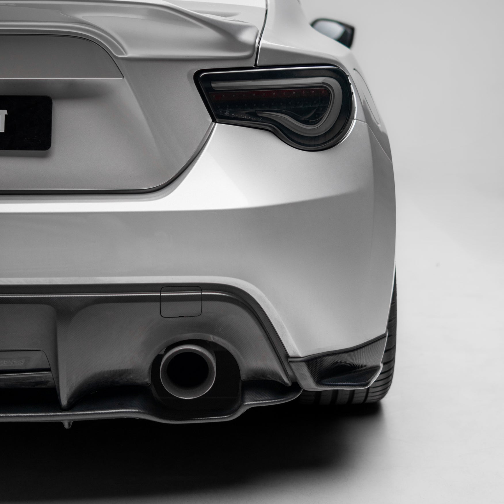 OE Style Rear Diffuser for Toyota 86 (ZN6) 2012-2016 / Subaru BRZ (ZC6) 2012-2021