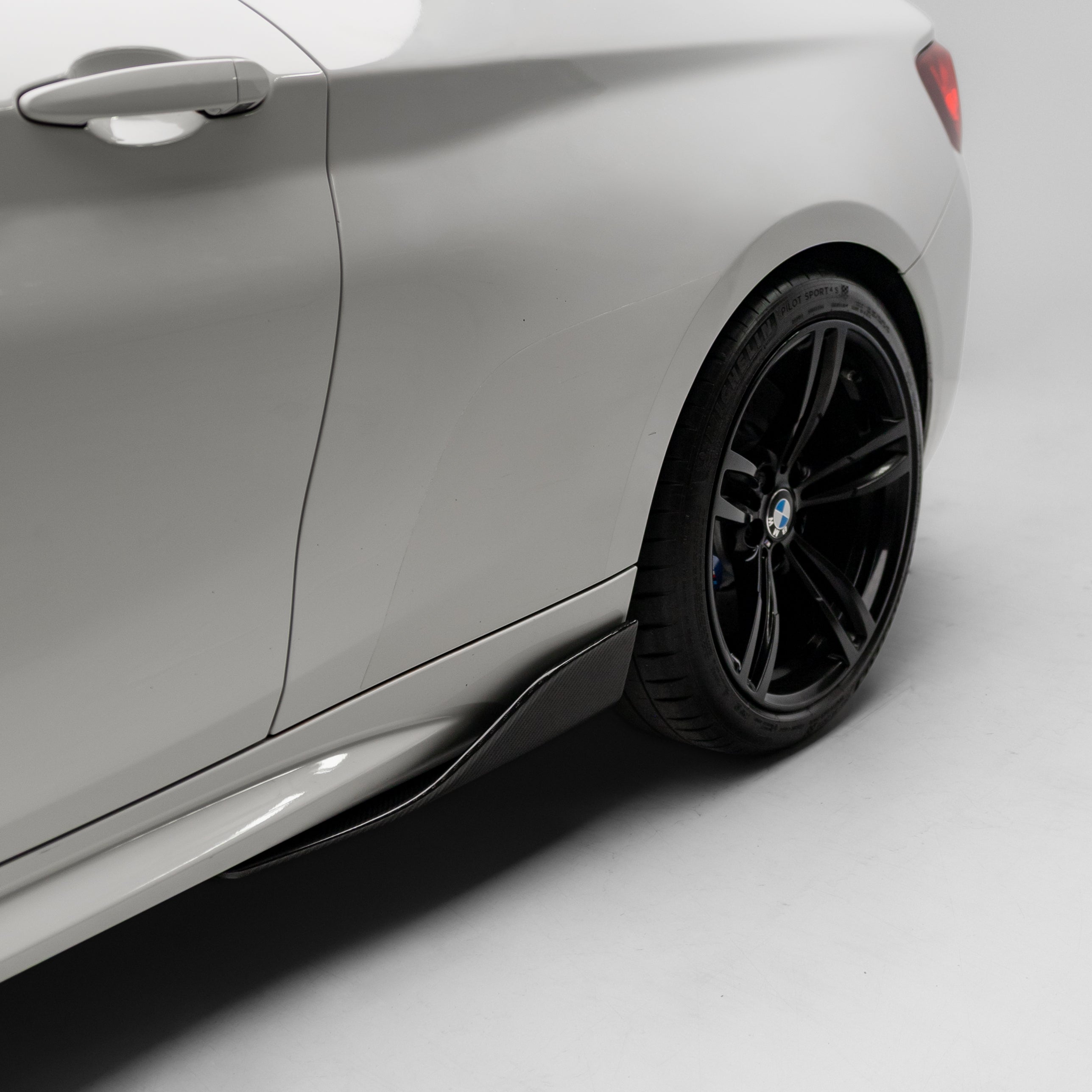 M Performance Style Side Skirt / Winglet Pre-Pregged Dry Carbon Fiber for BMW M2 F87 16-21