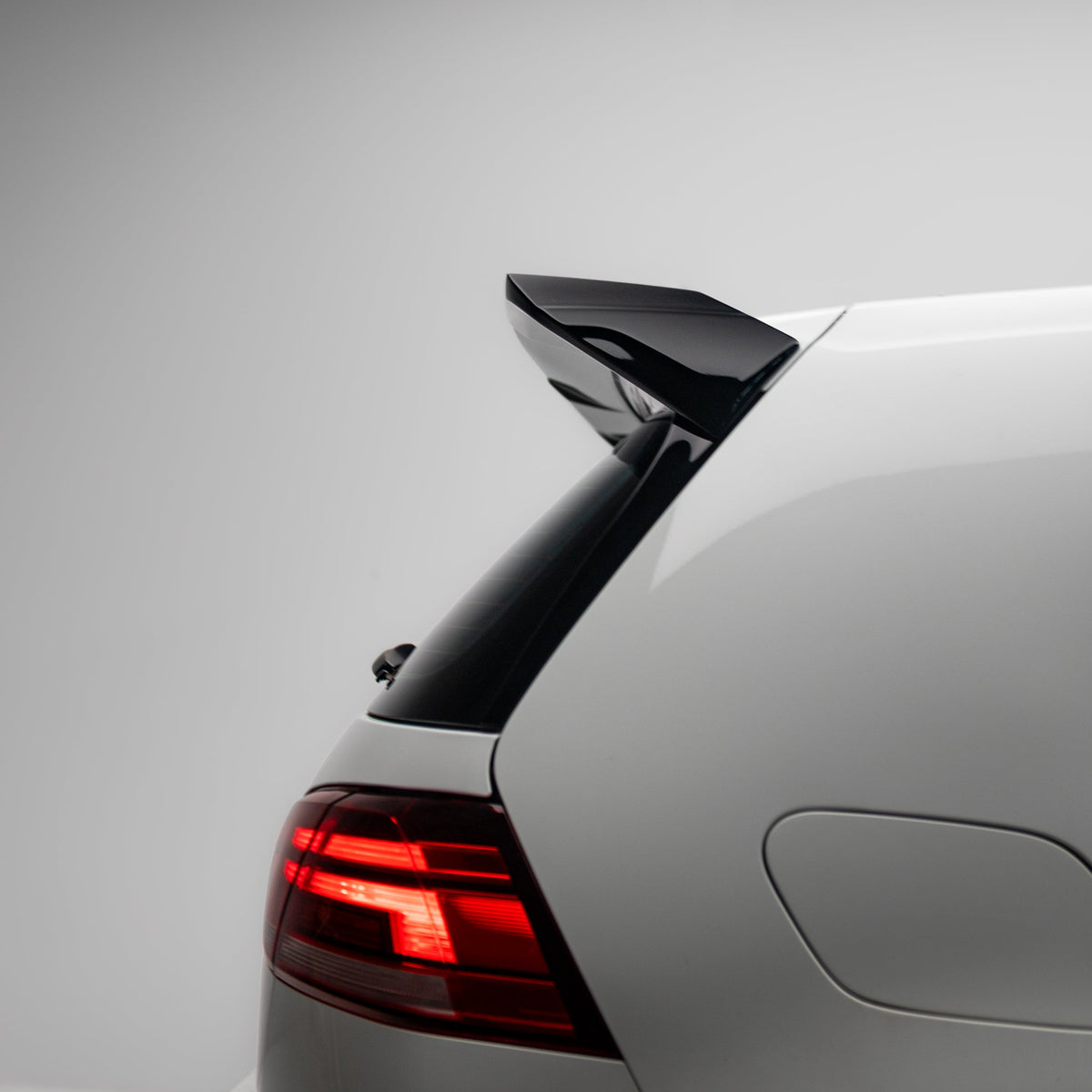 OSIR Style Spoiler for Volkswagen Golf MK7/7.5 GTI/R 2012-2019